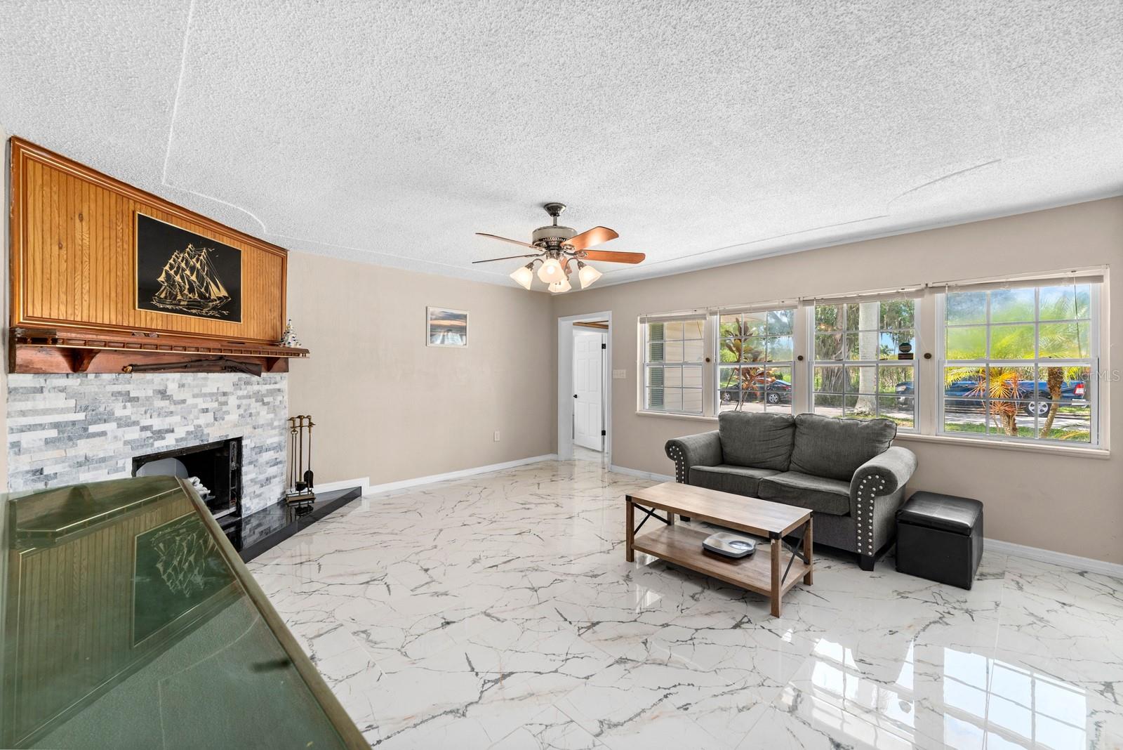 2415 2ND AVE E, BRADENTON, FL — photo 10