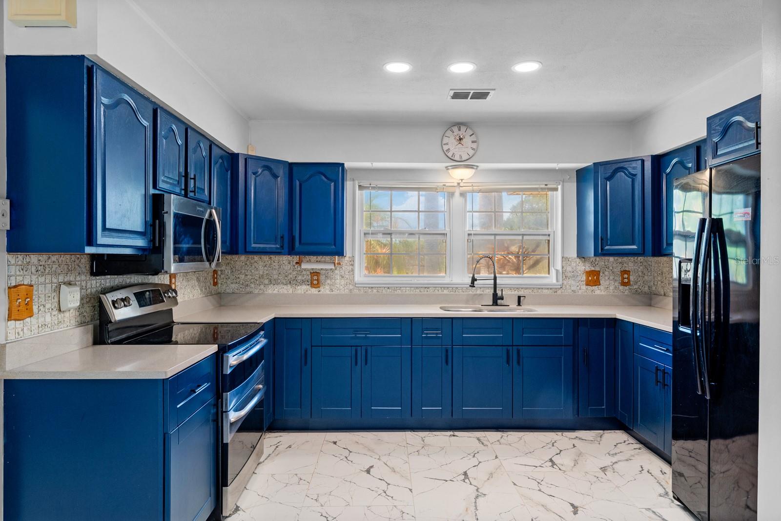 2415 2ND AVE E, BRADENTON, FL — photo 12