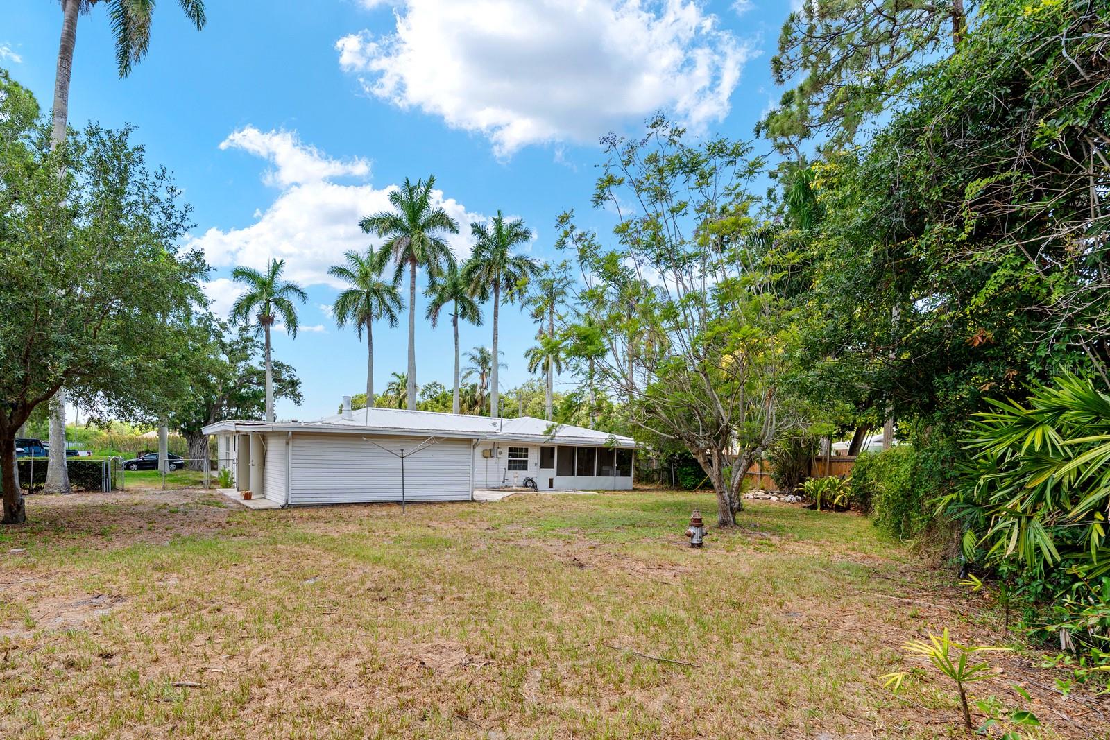 2415 2ND AVE E, BRADENTON, FL — photo 31