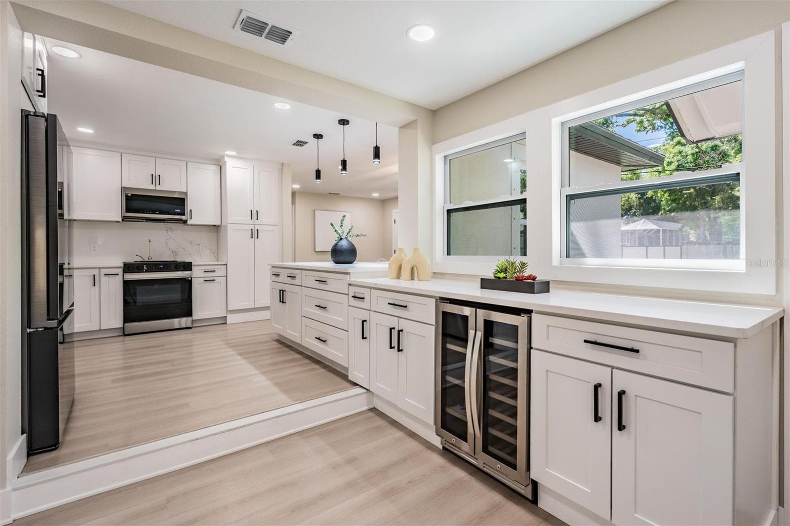 1104 S LOIS AVE, TAMPA, FL — photo 8