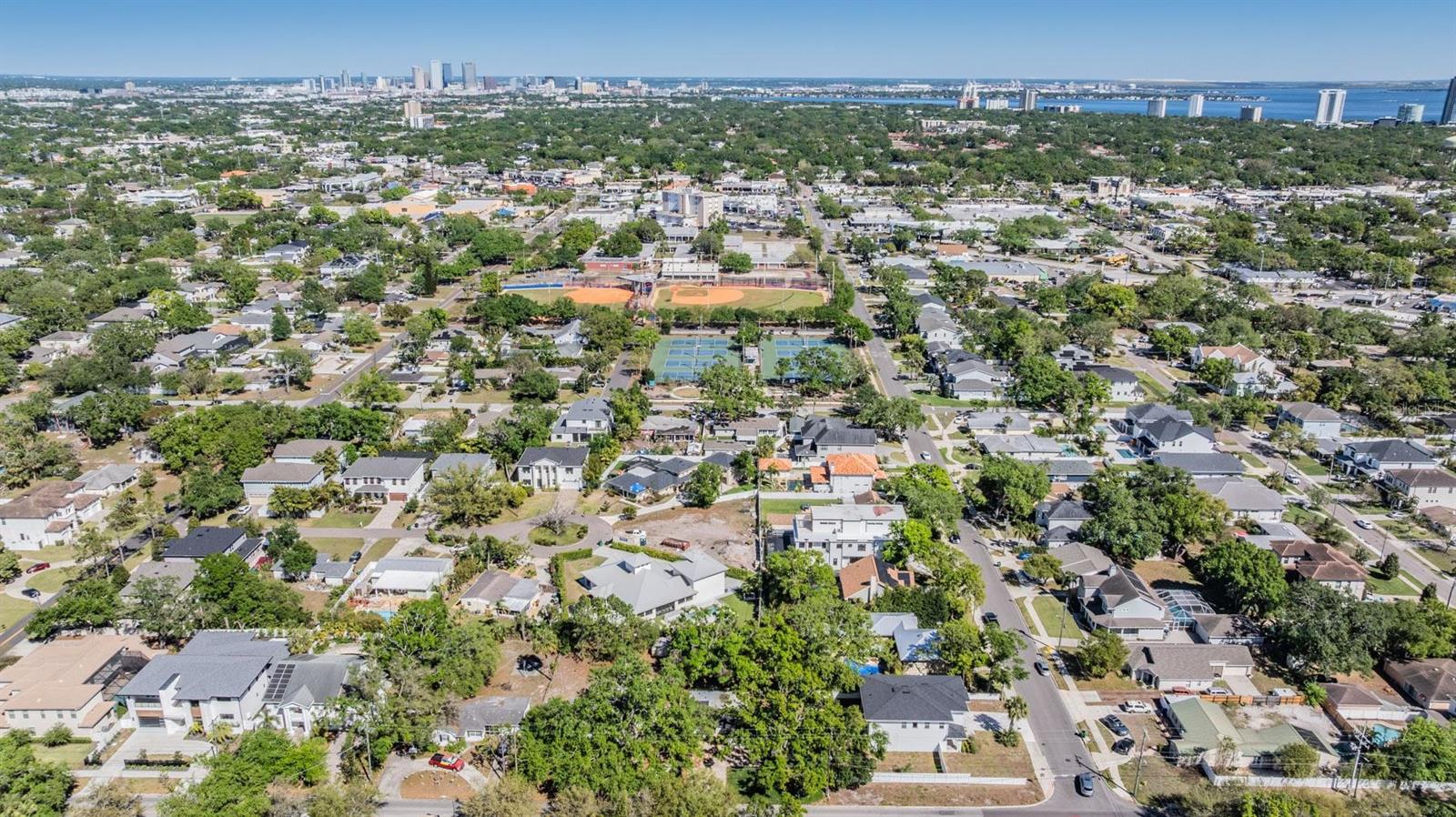 1104 S LOIS AVE, TAMPA, FL — photo 28