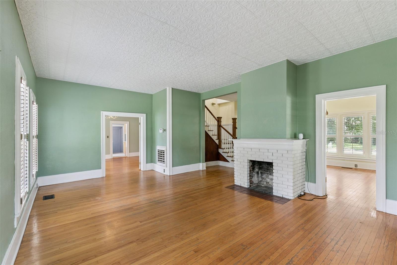 2400 S PARK AVE, SANFORD, FL — photo 8