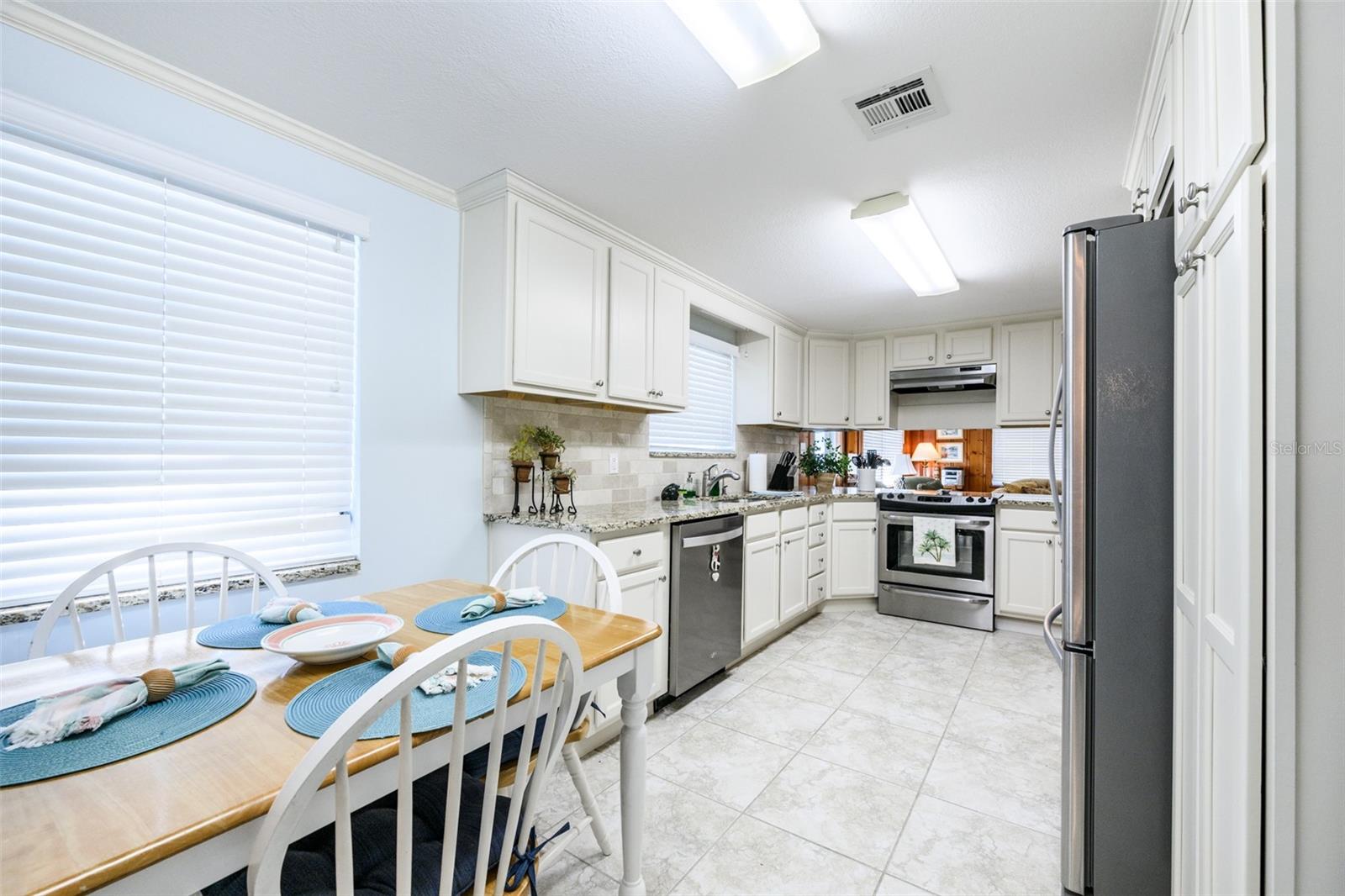 330 HARVEY ST, PUNTA GORDA, FL — photo 16