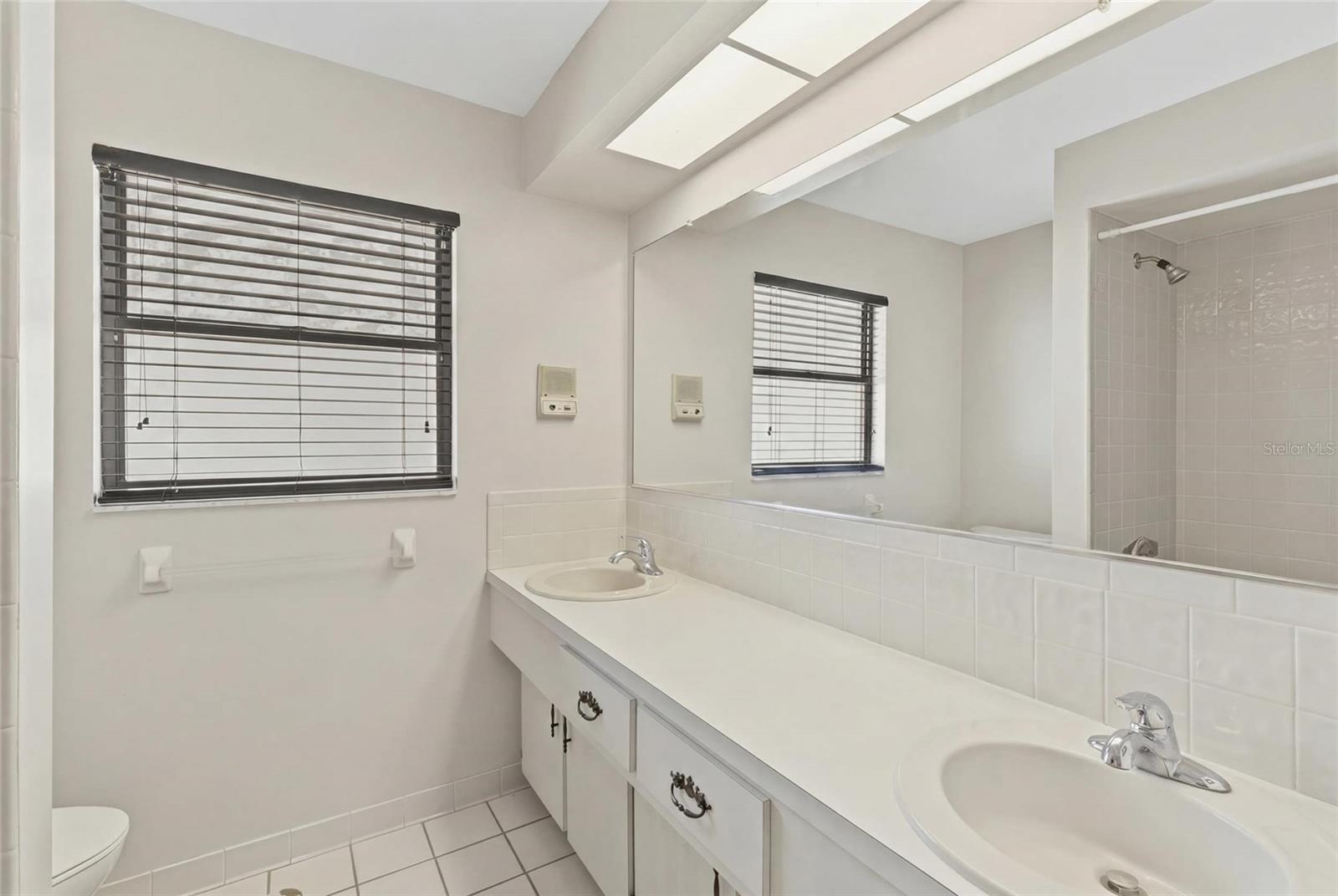 921 BIRDIE WAY, APOLLO BEACH, FL — photo 13