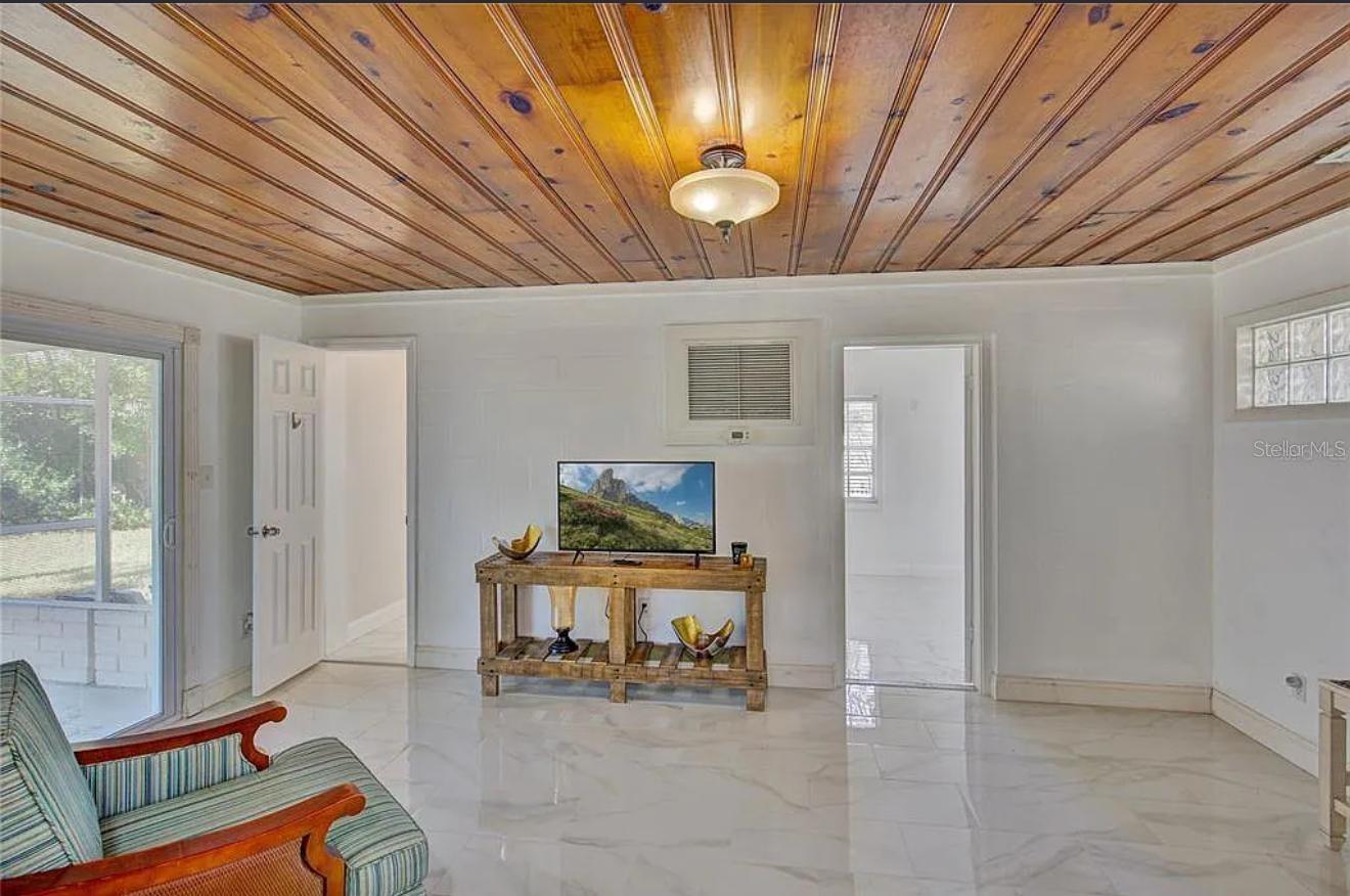 1008 CHESTER DR, CLEARWATER, FL — photo 14