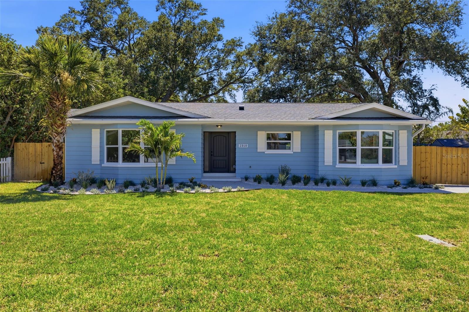 2310 HARRISON DR, DUNEDIN, FL — photo 2