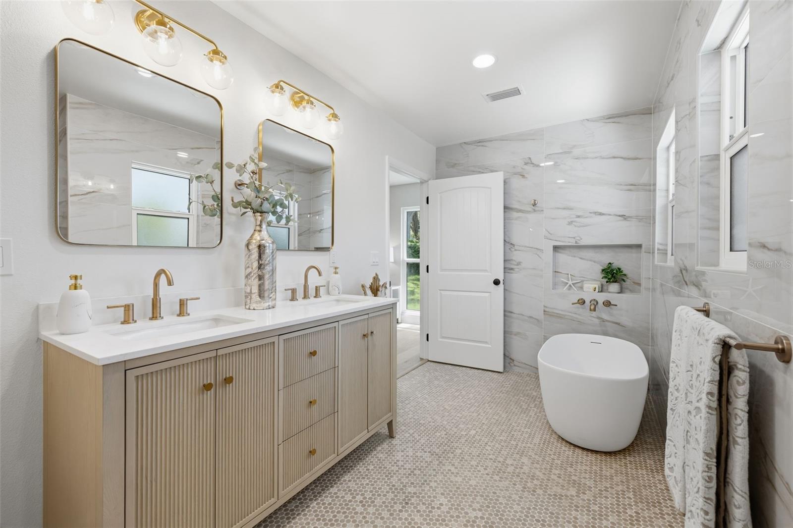 2310 HARRISON DR, DUNEDIN, FL — photo 22