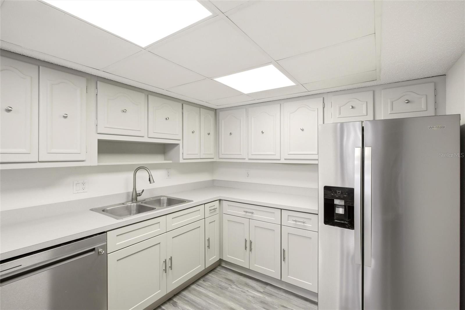 22333 EDGEWATER DR #C2, PUNTA GORDA, FL — photo 11