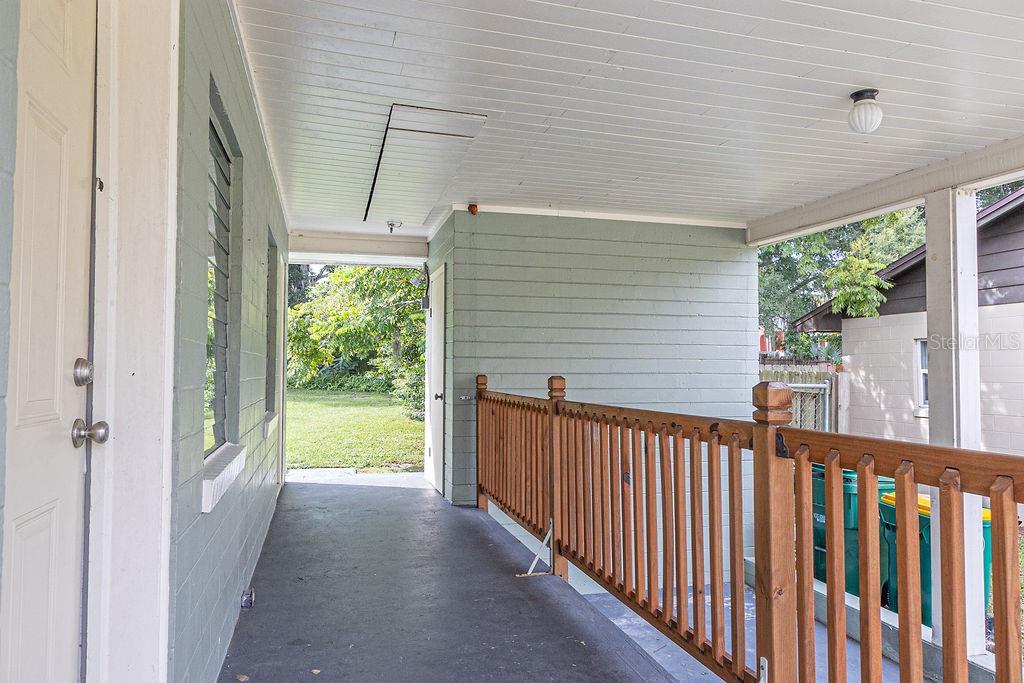 630 E INDIANA AVE, DELAND, FL — photo 4