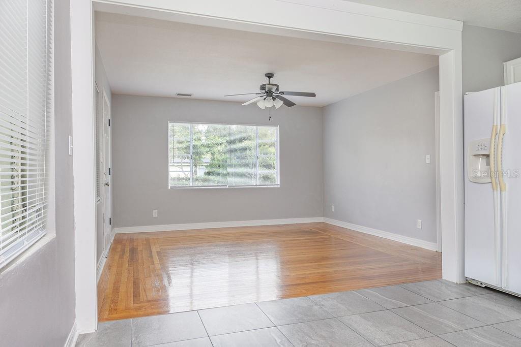 630 E INDIANA AVE, DELAND, FL — photo 8