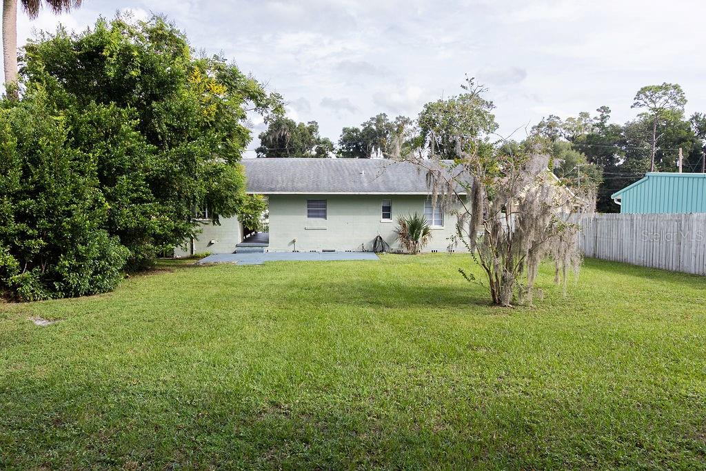 630 E INDIANA AVE, DELAND, FL — photo 13