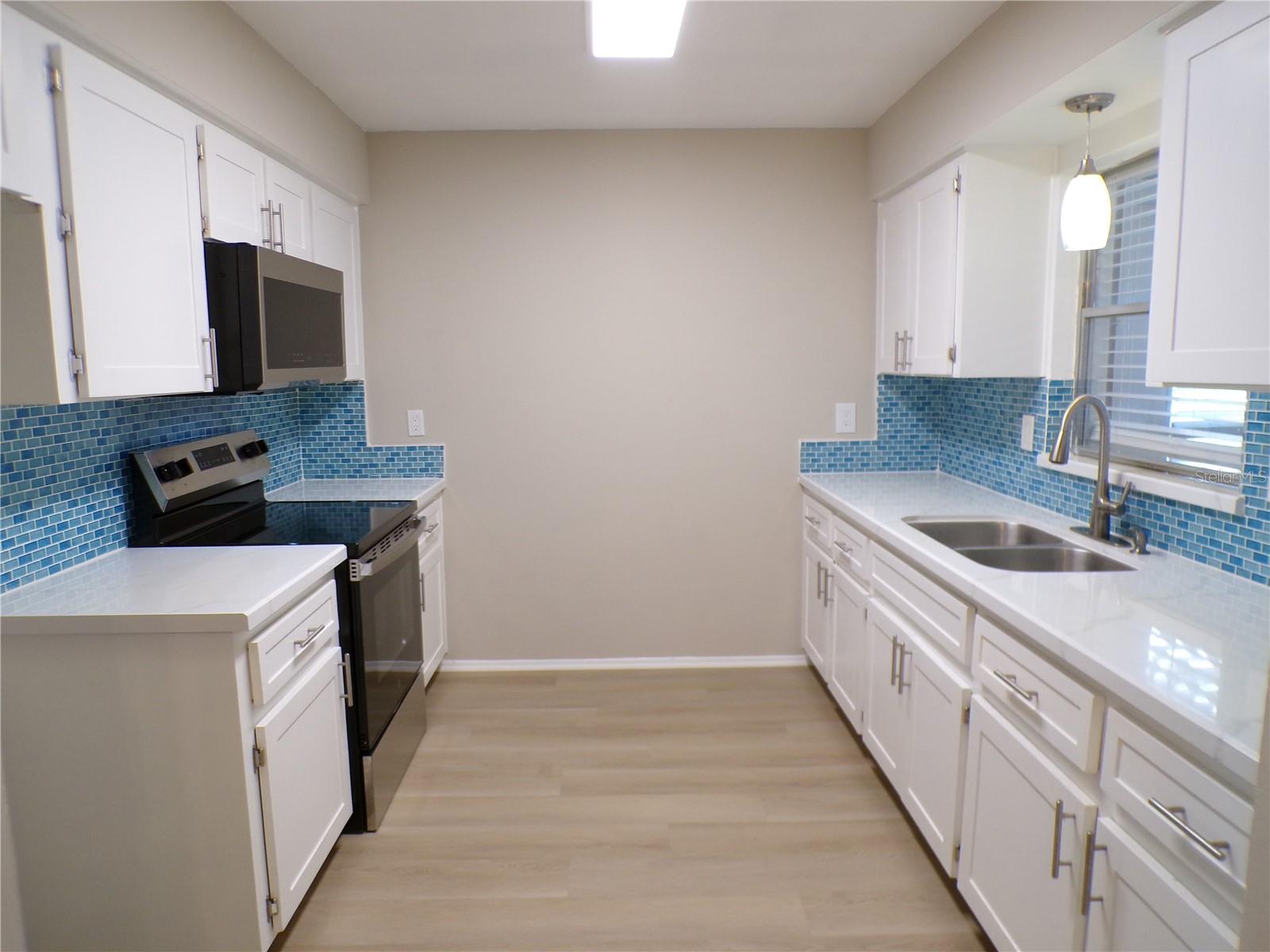 1622 17TH ST E, BRADENTON, FL — photo 15