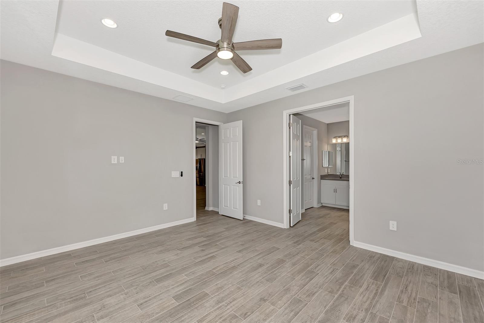 5825 MILLENNIUM SILVER CT, SARASOTA, FL — photo 26