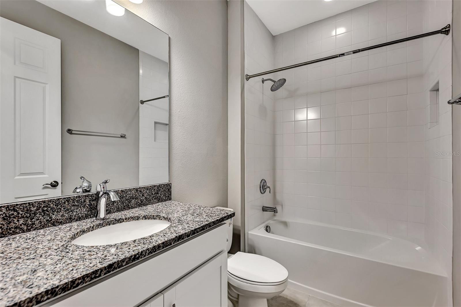 5825 MILLENNIUM SILVER CT, SARASOTA, FL — photo 35