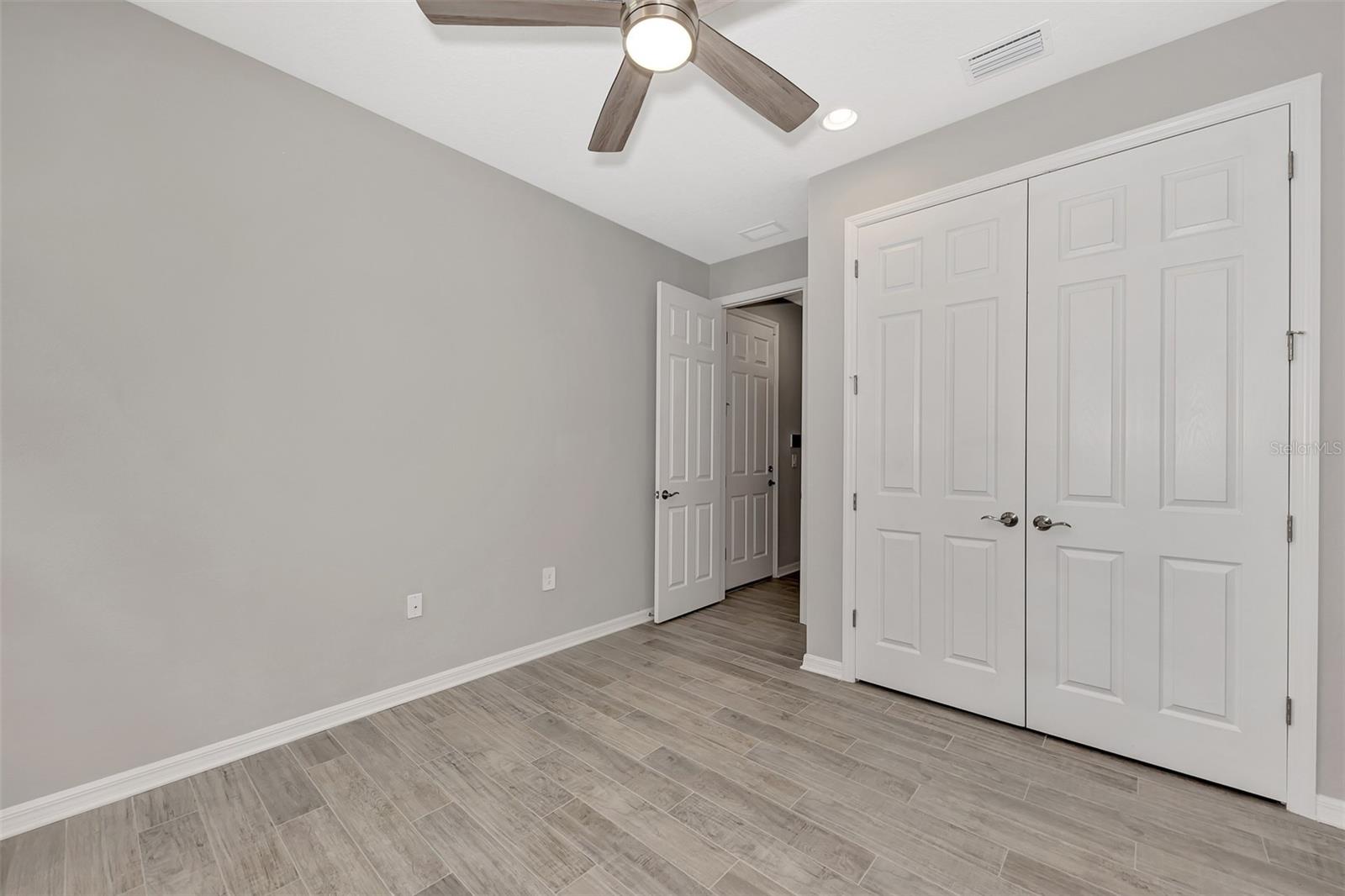 5825 MILLENNIUM SILVER CT, SARASOTA, FL — photo 38
