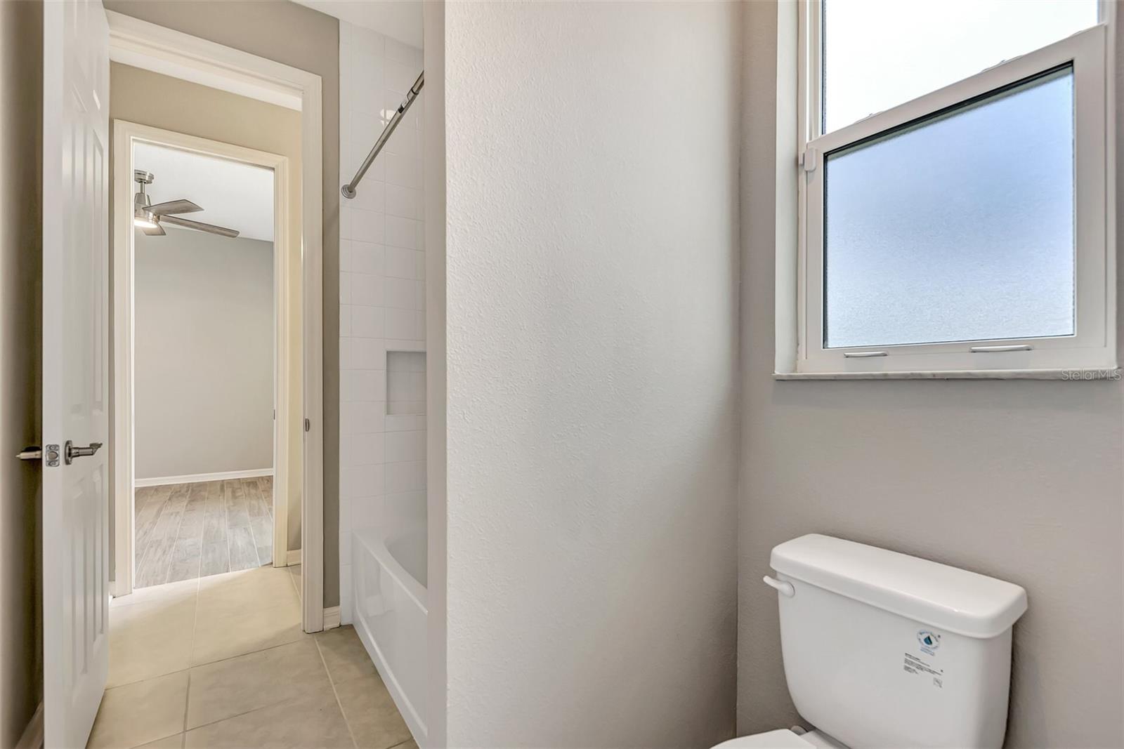 5825 MILLENNIUM SILVER CT, SARASOTA, FL — photo 42