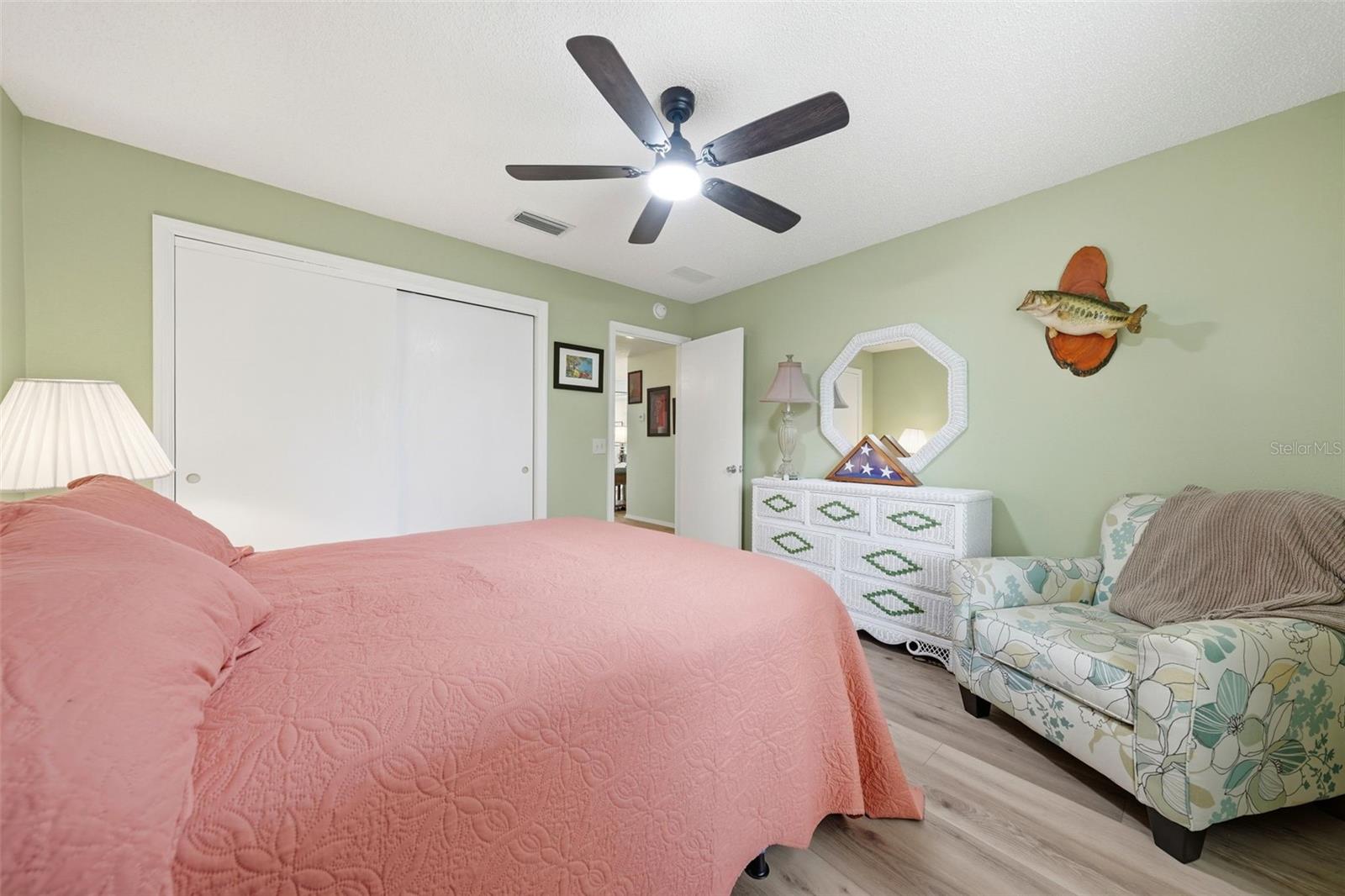 389 SEVEN OAKS LN, THE VILLAGES, FL — photo 15