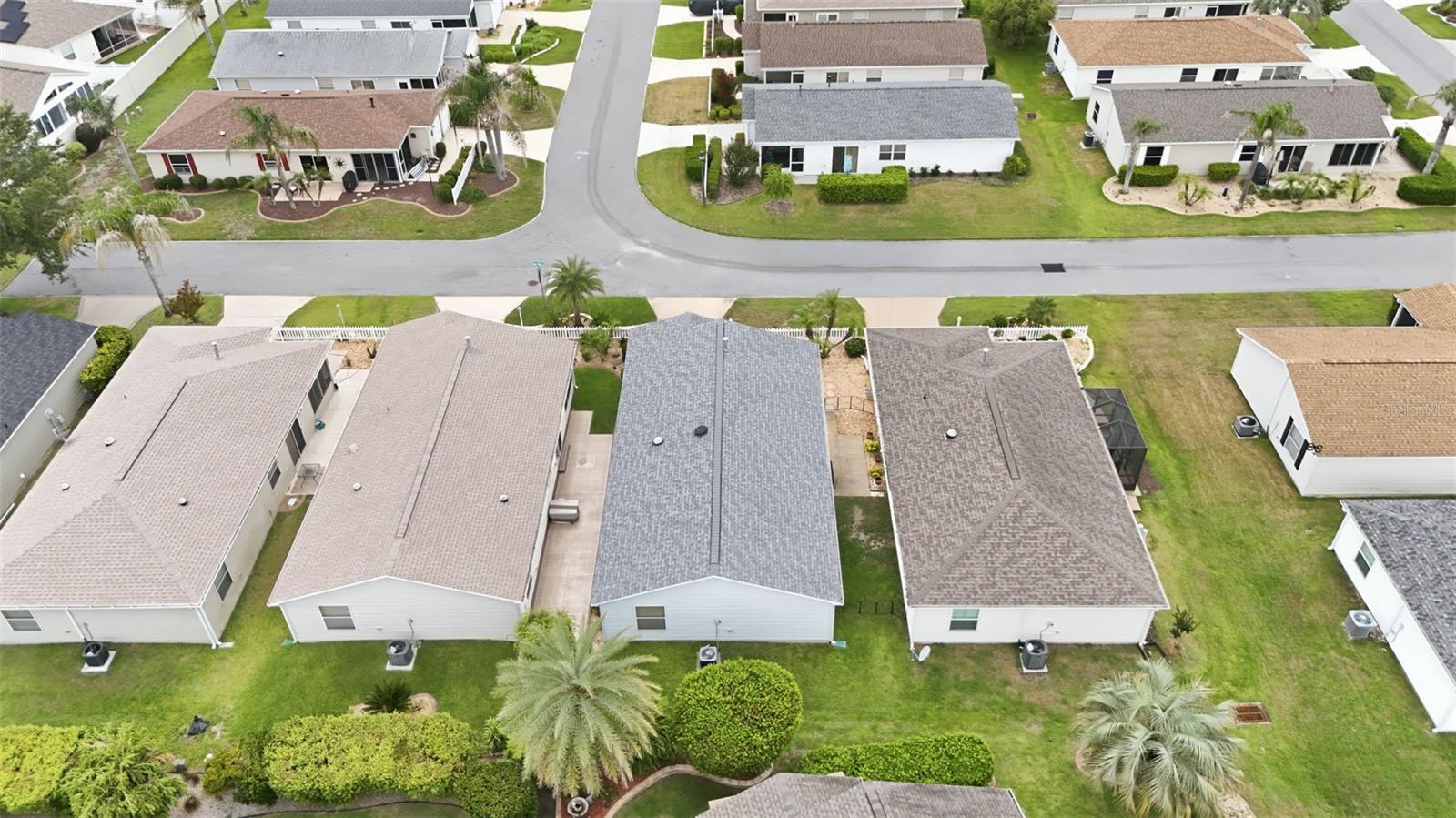 389 SEVEN OAKS LN, THE VILLAGES, FL — photo 34