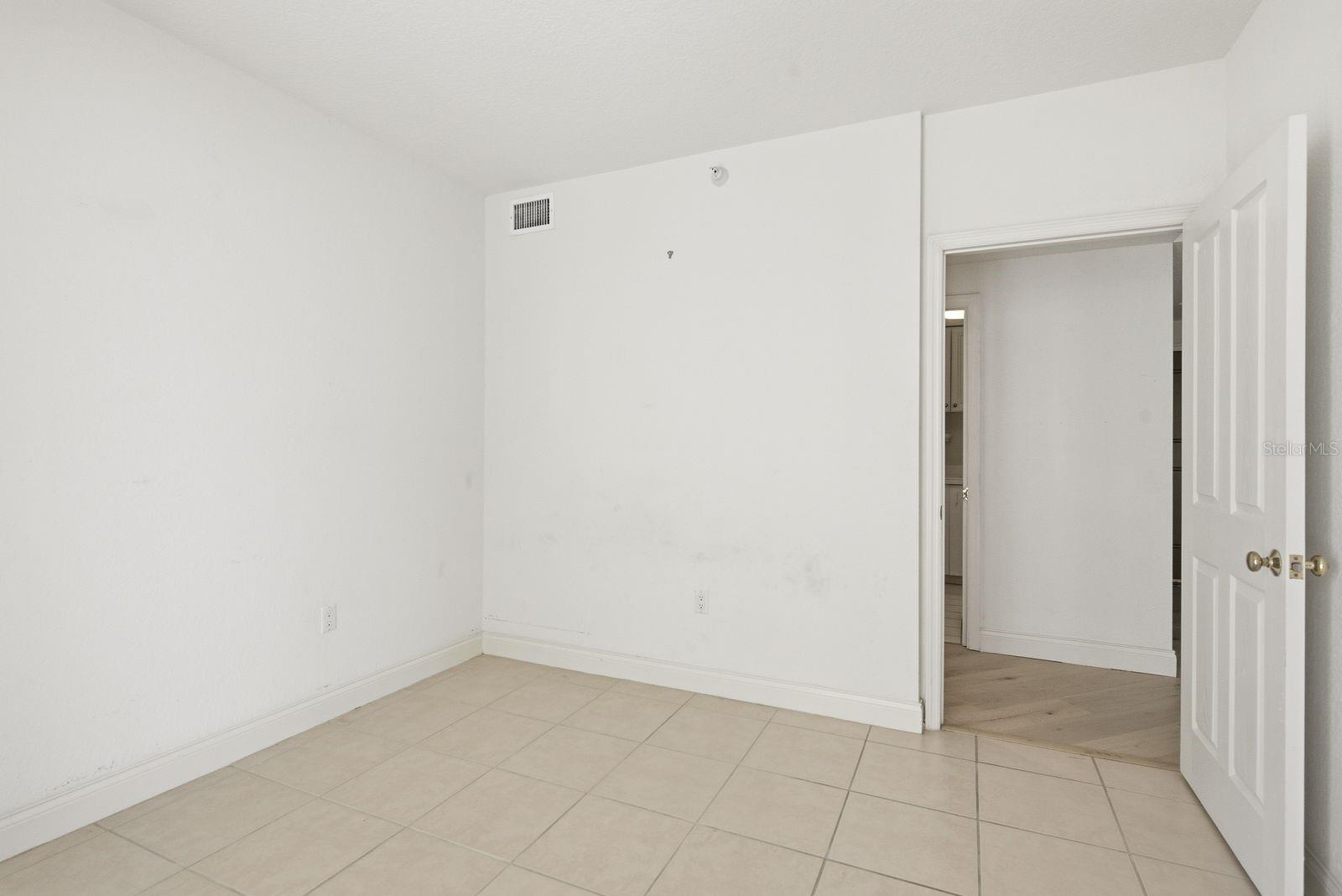 1170 GULF BLVD SW #1105, CLEARWATER, FL — photo 33