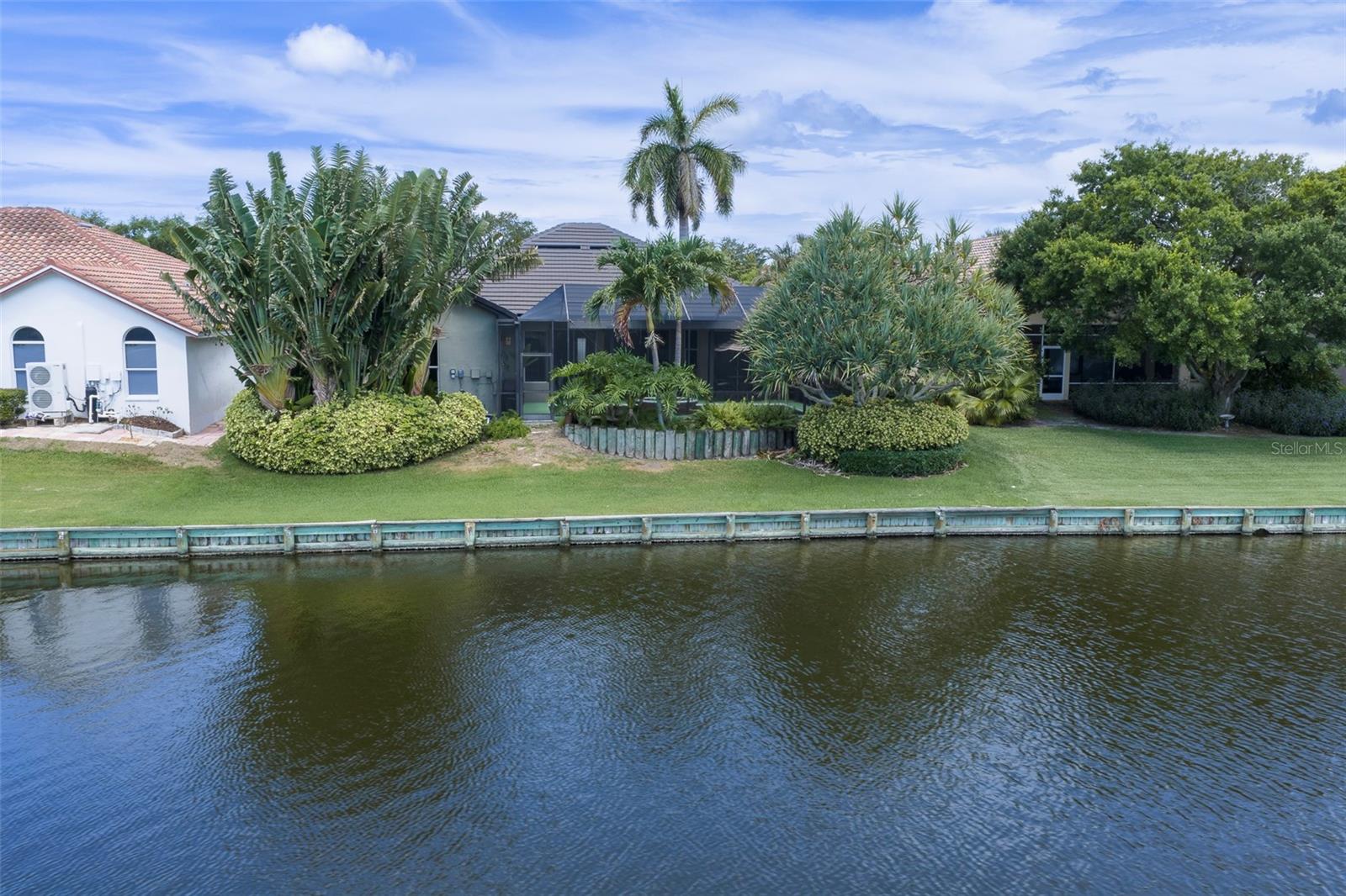 4834 WINDMILL PALM TER NE, ST PETERSBURG, FL — photo 32
