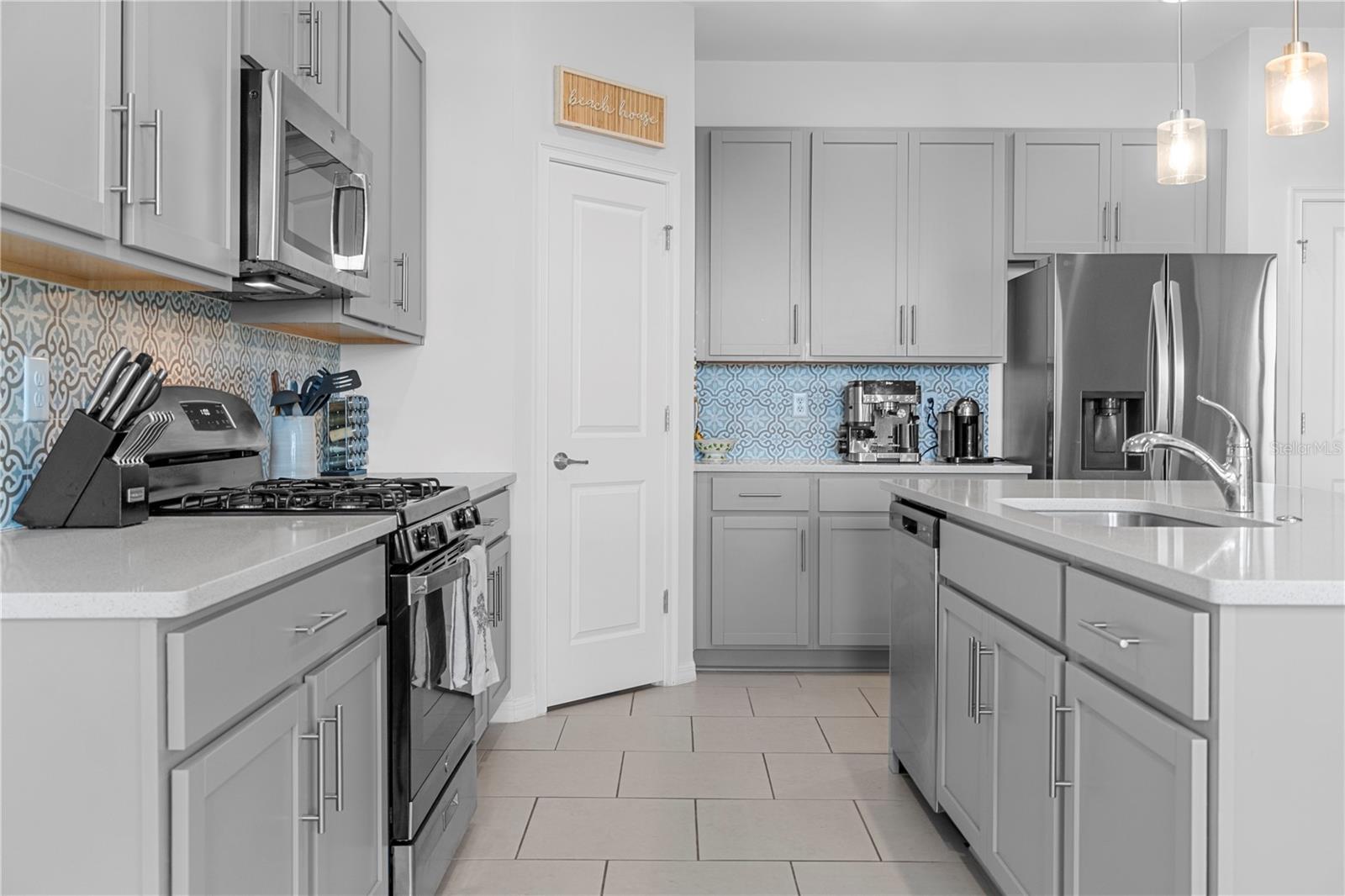 15951 MULRION BLVD, PUNTA GORDA, FL — photo 11