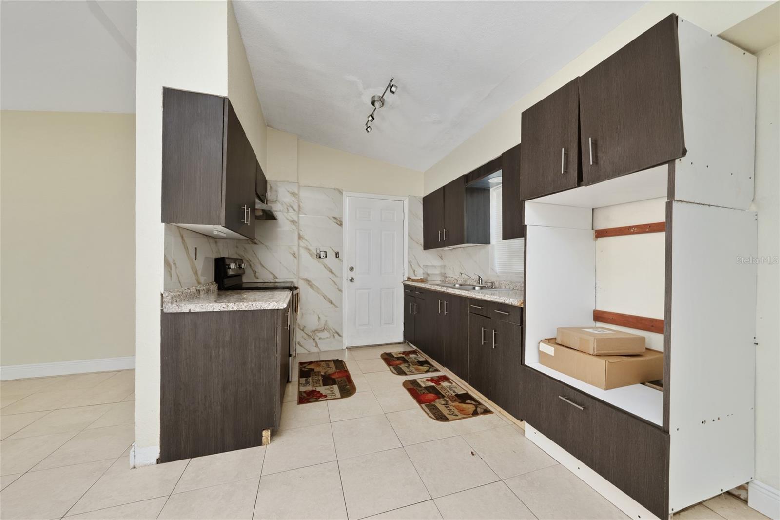 4604 ROBBINS AVE, ORLANDO, FL — photo 12
