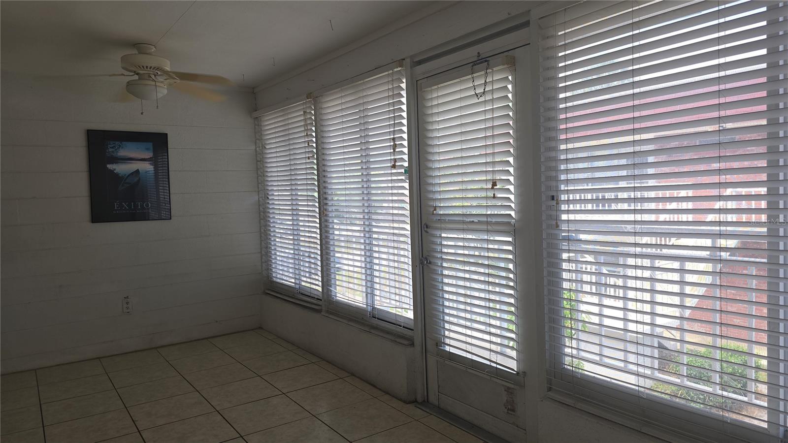 3540 32ND AVE N #214, ST PETERSBURG, FL — photo 3
