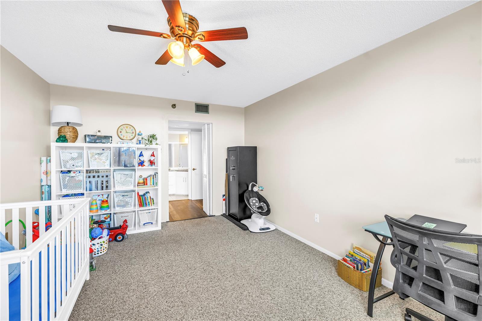 2333 FEATHER SOUND DR #C201, CLEARWATER, FL — photo 18