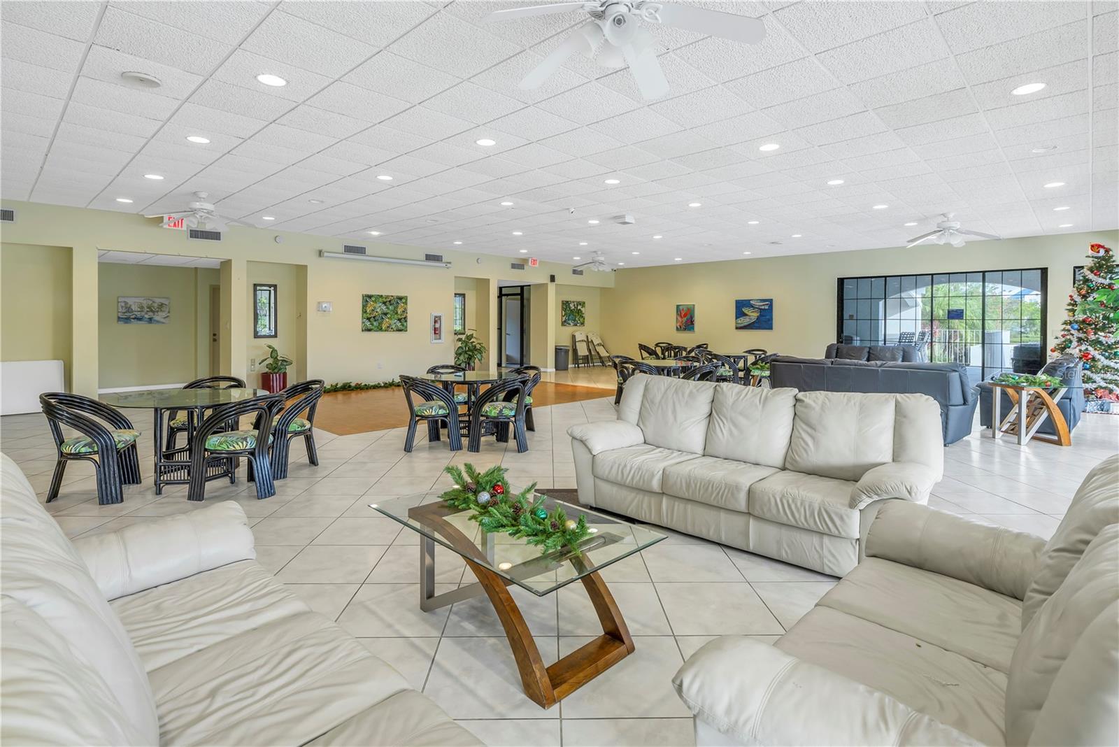 2333 FEATHER SOUND DR #C201, CLEARWATER, FL — photo 33