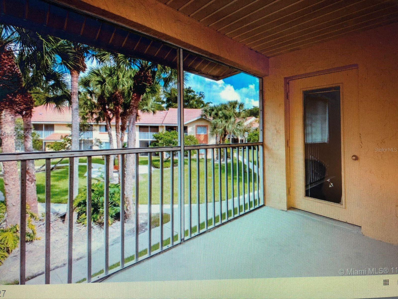 1040 CORAL SPRINGS CLB #1040, CORAL SPRINGS, FL — photo 13