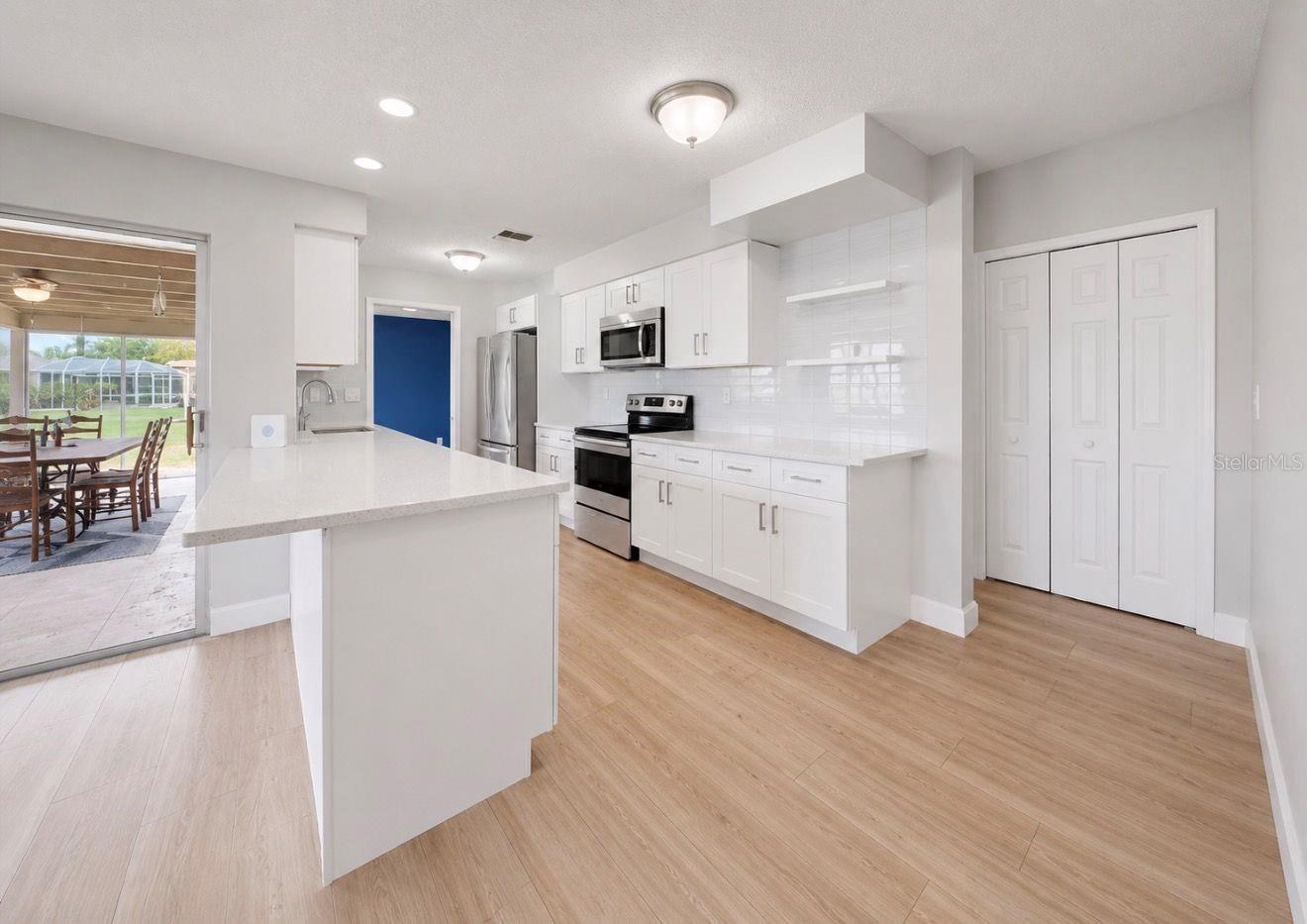 1729 BIKINI CT, CAPE CORAL, FL — photo 9