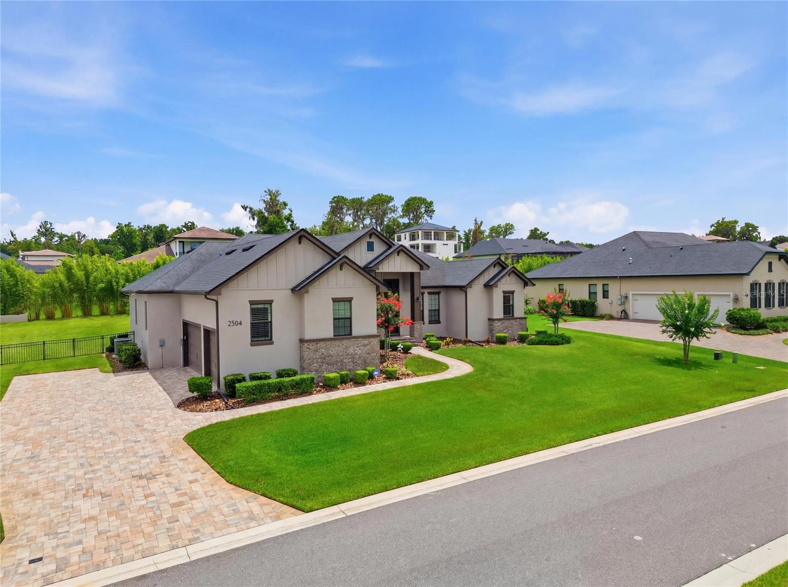 2564 DELPHI WOODS CIR, LAKELAND, FL — photo 4
