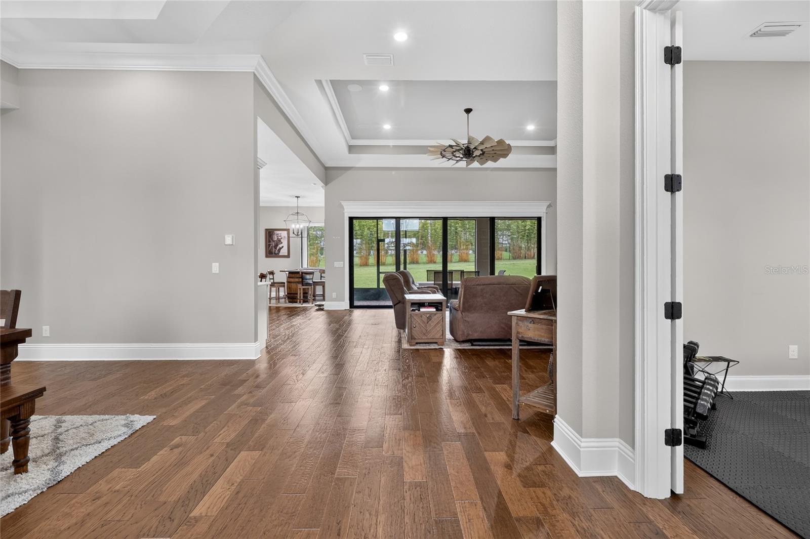 2564 DELPHI WOODS CIR, LAKELAND, FL — photo 17