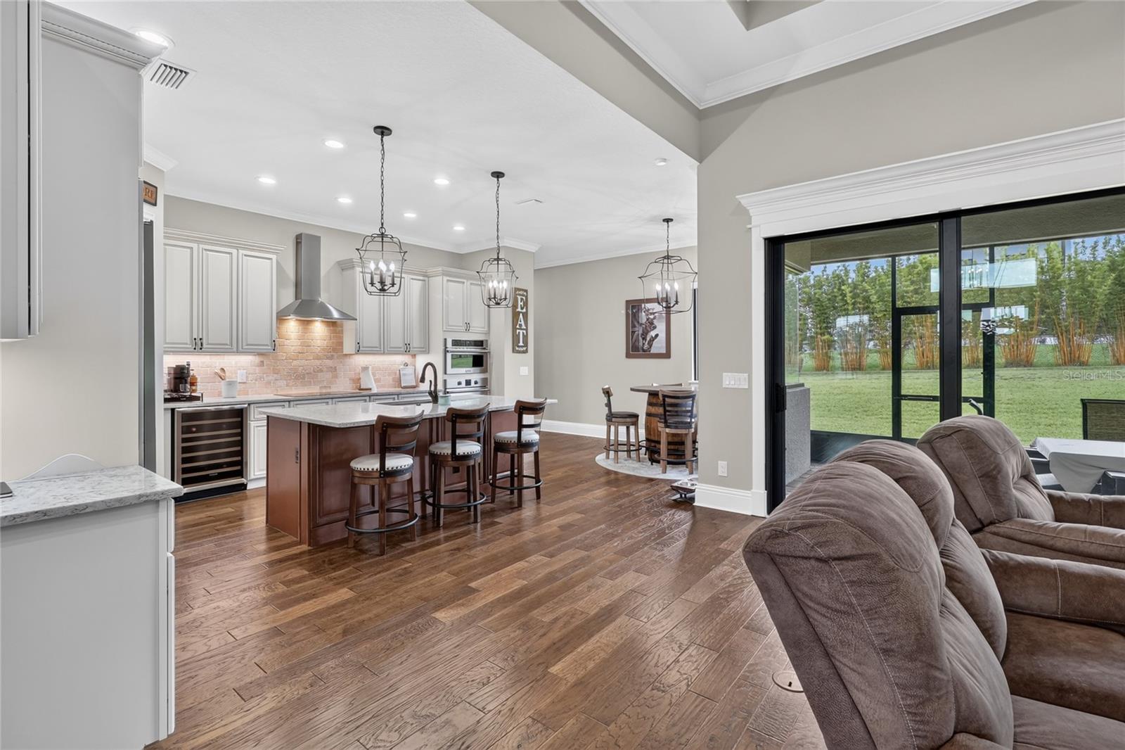 2564 DELPHI WOODS CIR, LAKELAND, FL — photo 27