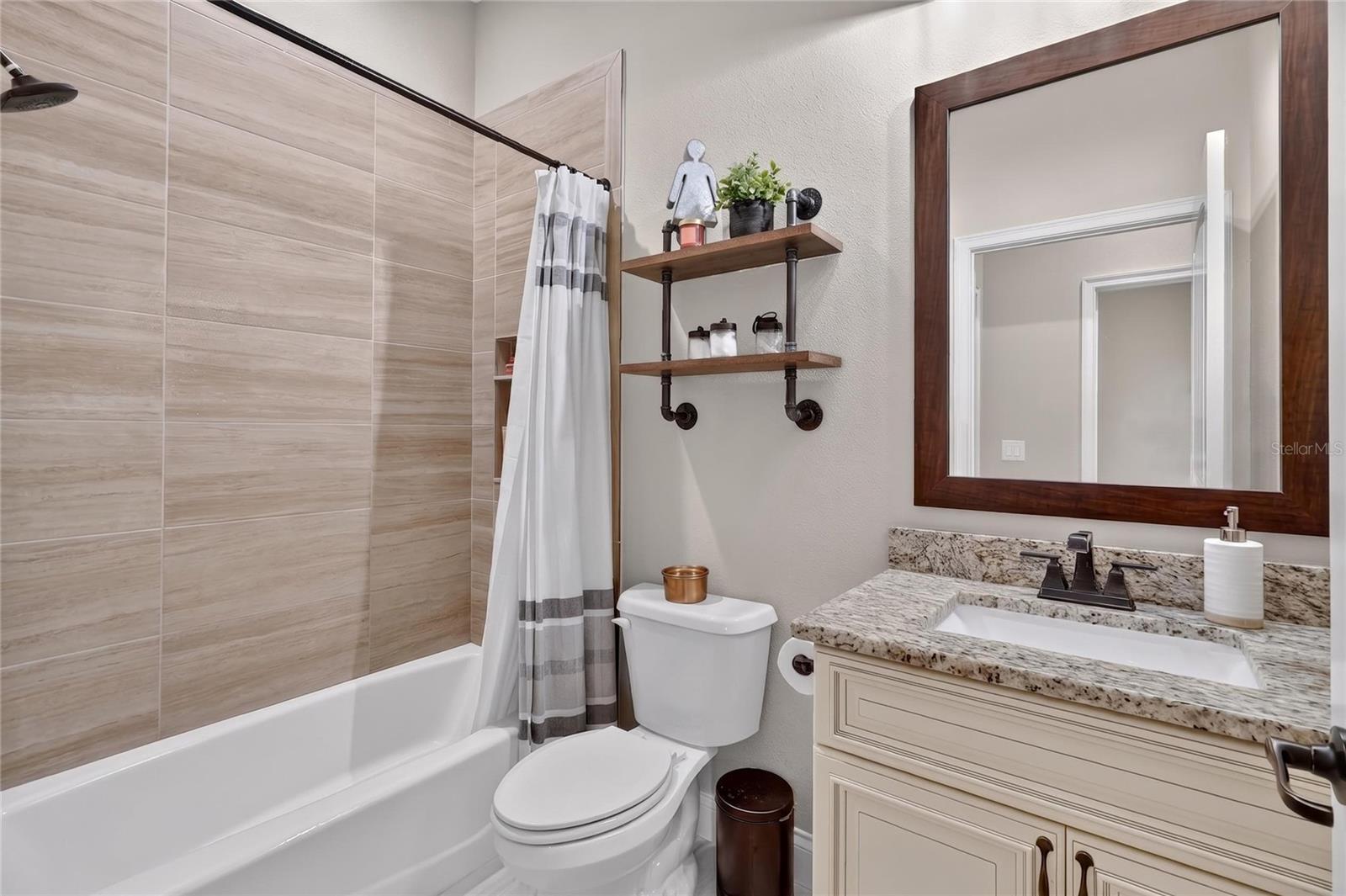 2564 DELPHI WOODS CIR, LAKELAND, FL — photo 50