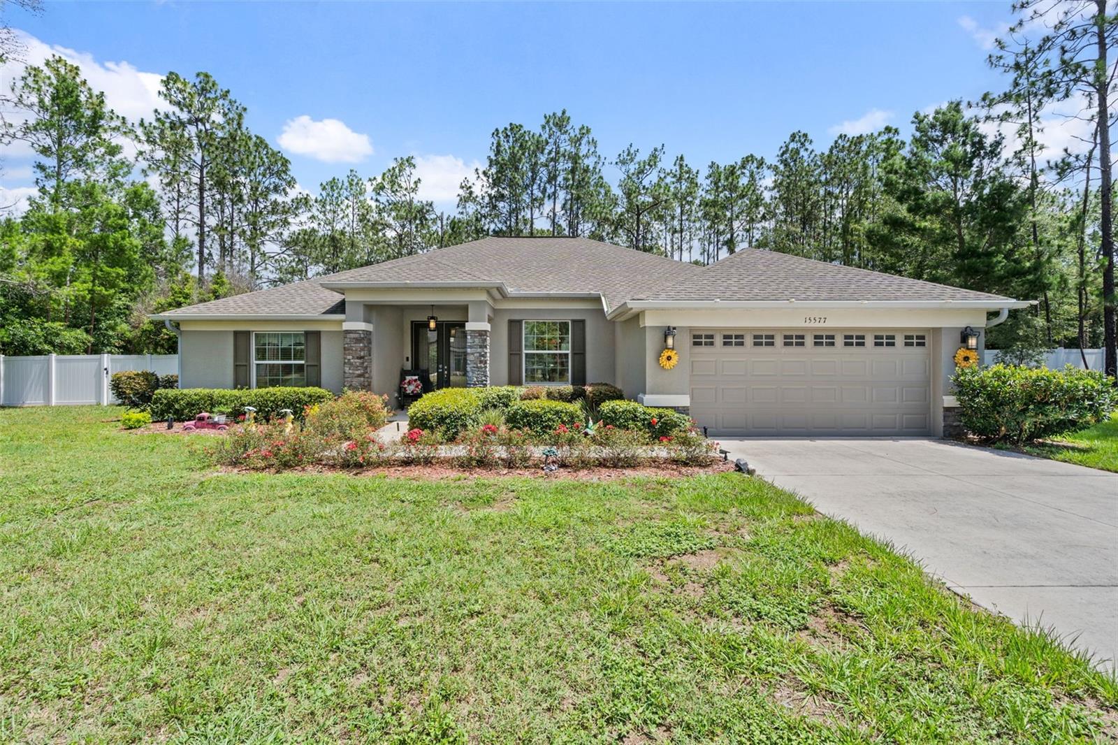 15577 SAGO DR, BROOKSVILLE, FL — photo 2