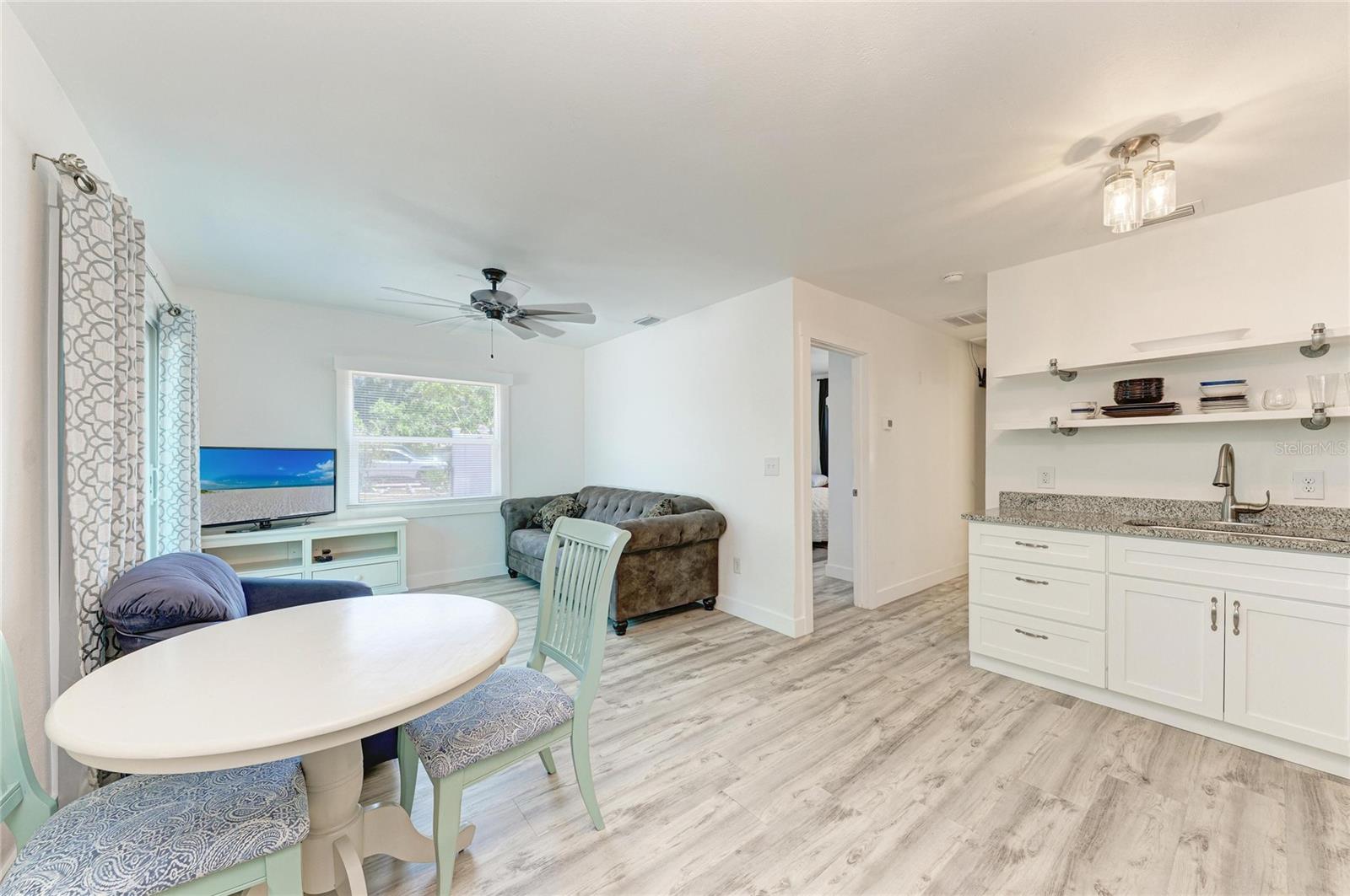 901 OAK ST SW, RUSKIN, FL — photo 40