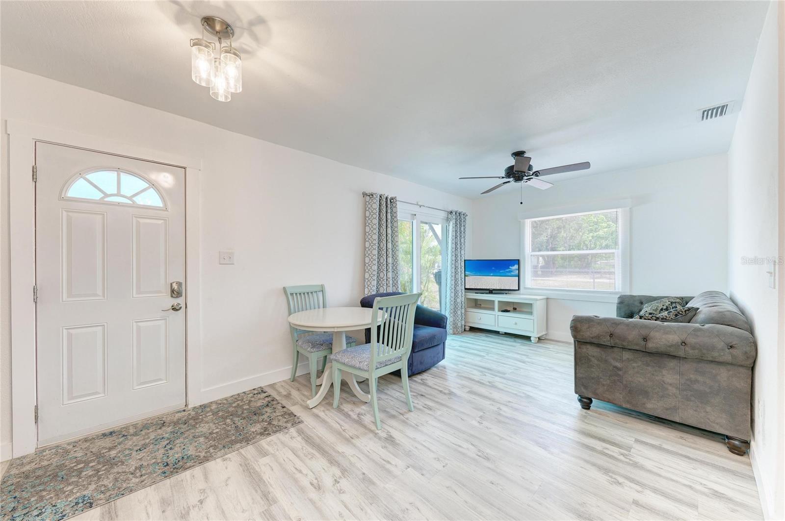 901 OAK ST SW, RUSKIN, FL — photo 42