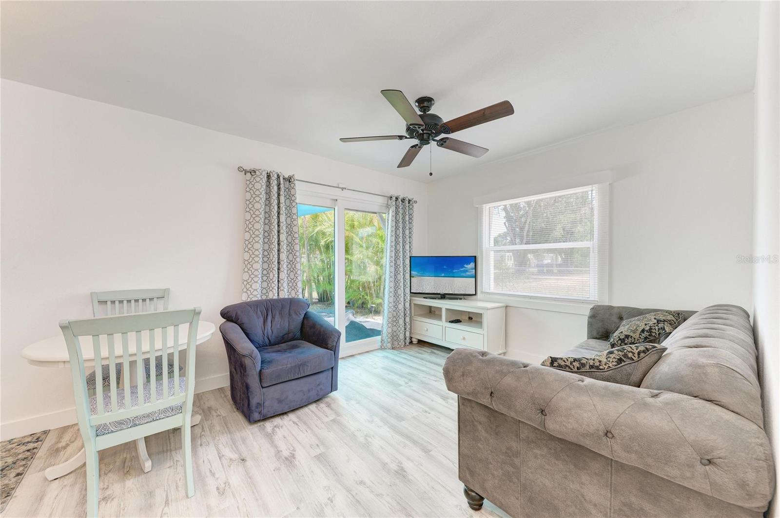 901 OAK ST SW, RUSKIN, FL — photo 43