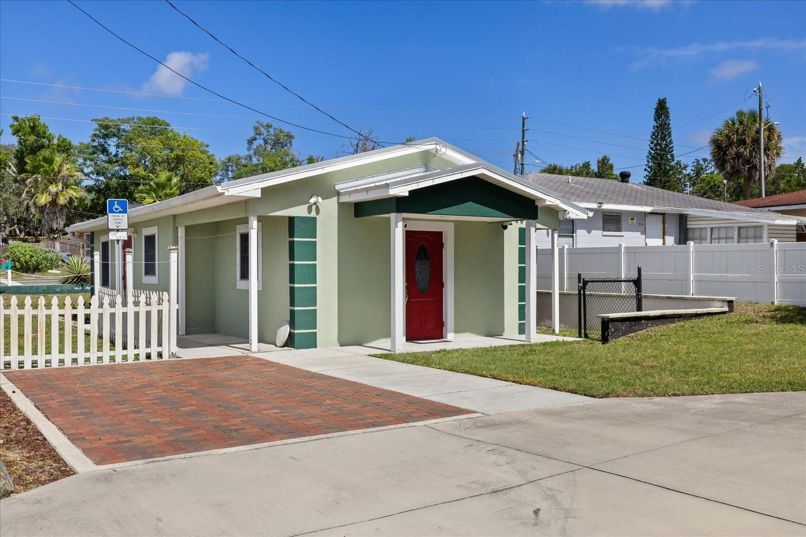6511 MAIN ST, NEW PORT RICHEY, FL