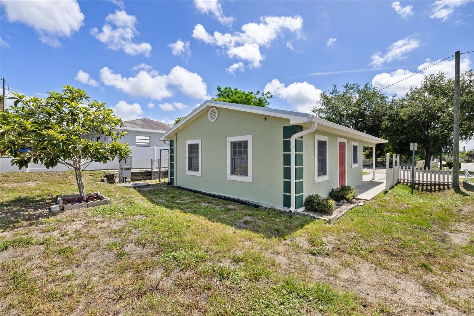 6511 MAIN ST, NEW PORT RICHEY, FL — photo 24