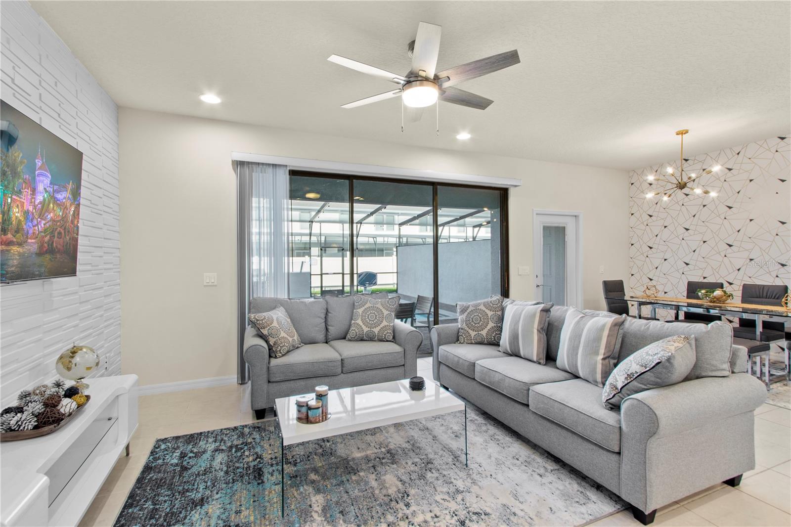 2426 TANGIER DR, KISSIMMEE, FL — photo 9