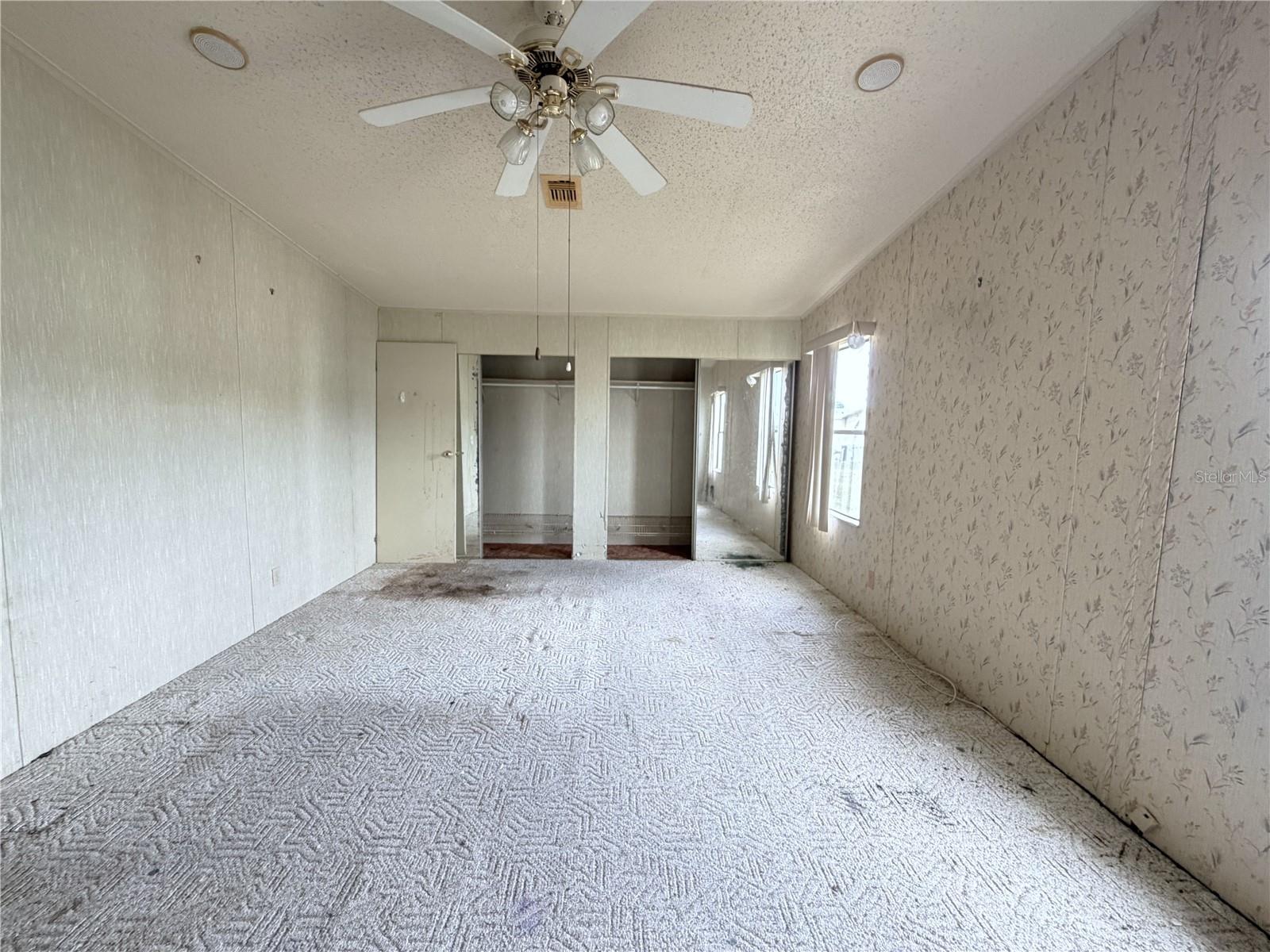 35044 MCCULLOUGHS LEAP, ZEPHYRHILLS, FL — photo 16