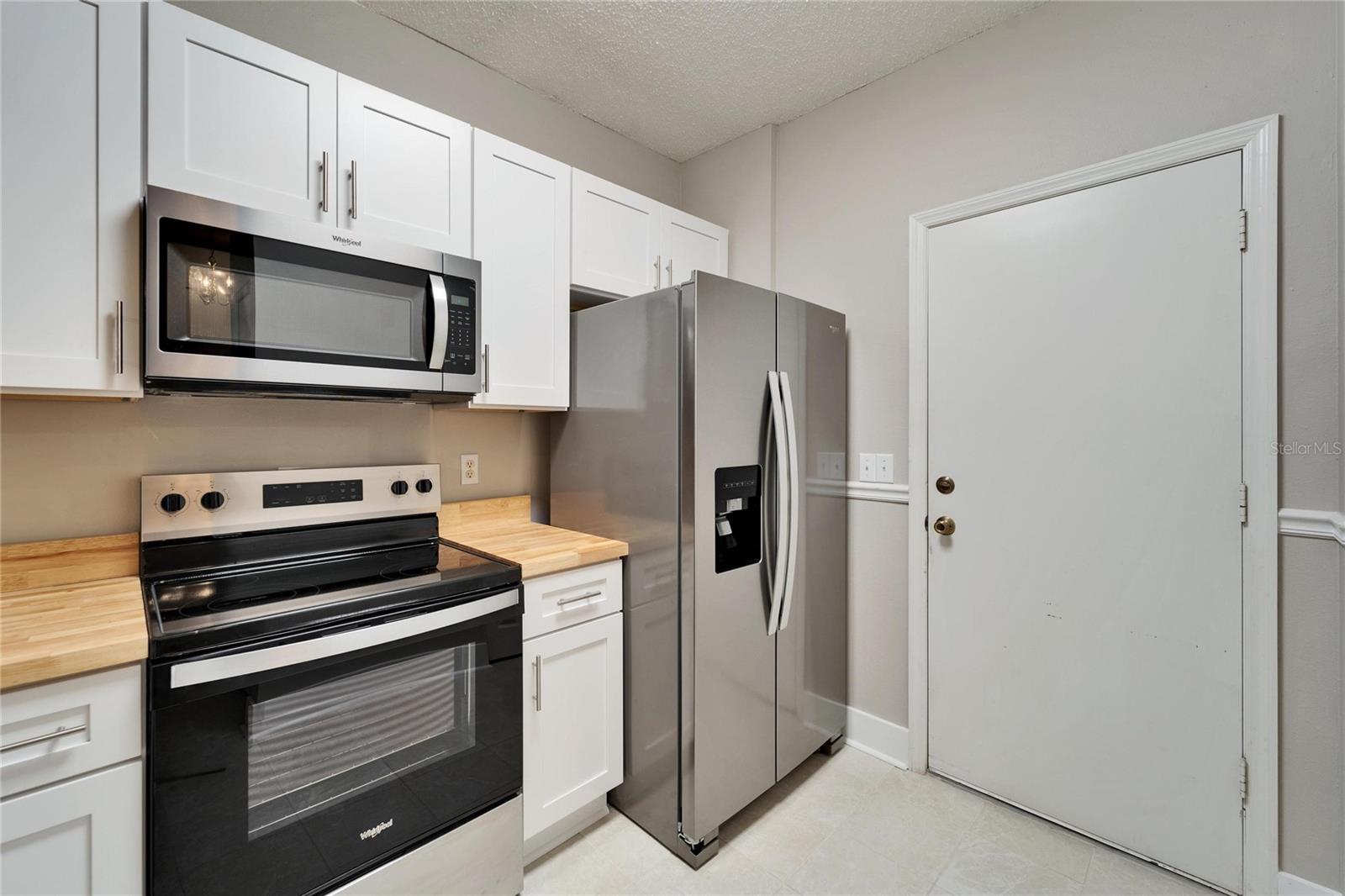 1032 RADISON AVE #2, SUN CITY CENTER, FL — photo 12