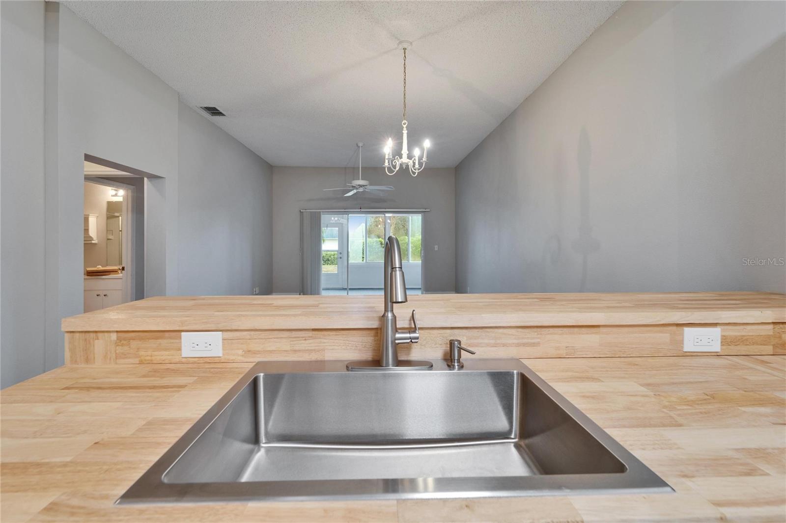 1032 RADISON AVE #2, SUN CITY CENTER, FL — photo 41
