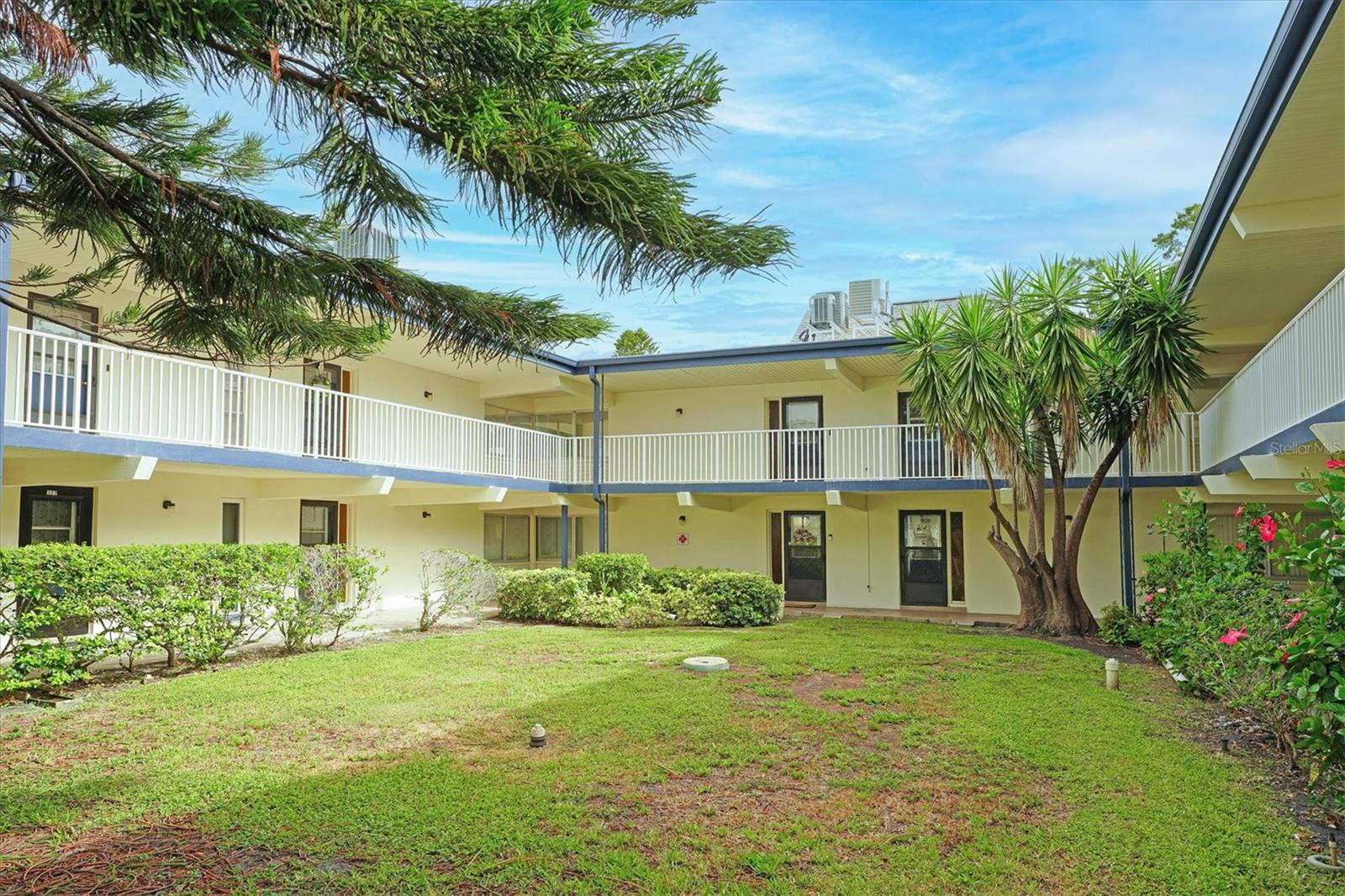 6100 12TH ST S #220, ST PETERSBURG, FL — photo 3