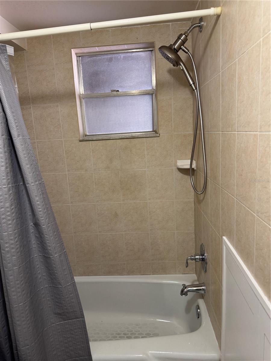 4515` MARINE PKWY #102, NEW PORT RICHEY, FL — photo 9