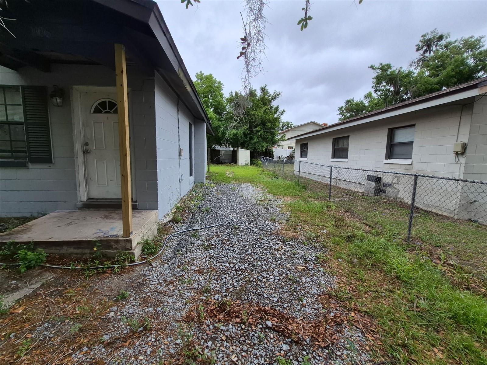 1106 SW 5TH ST, OCALA, FL — photo 2