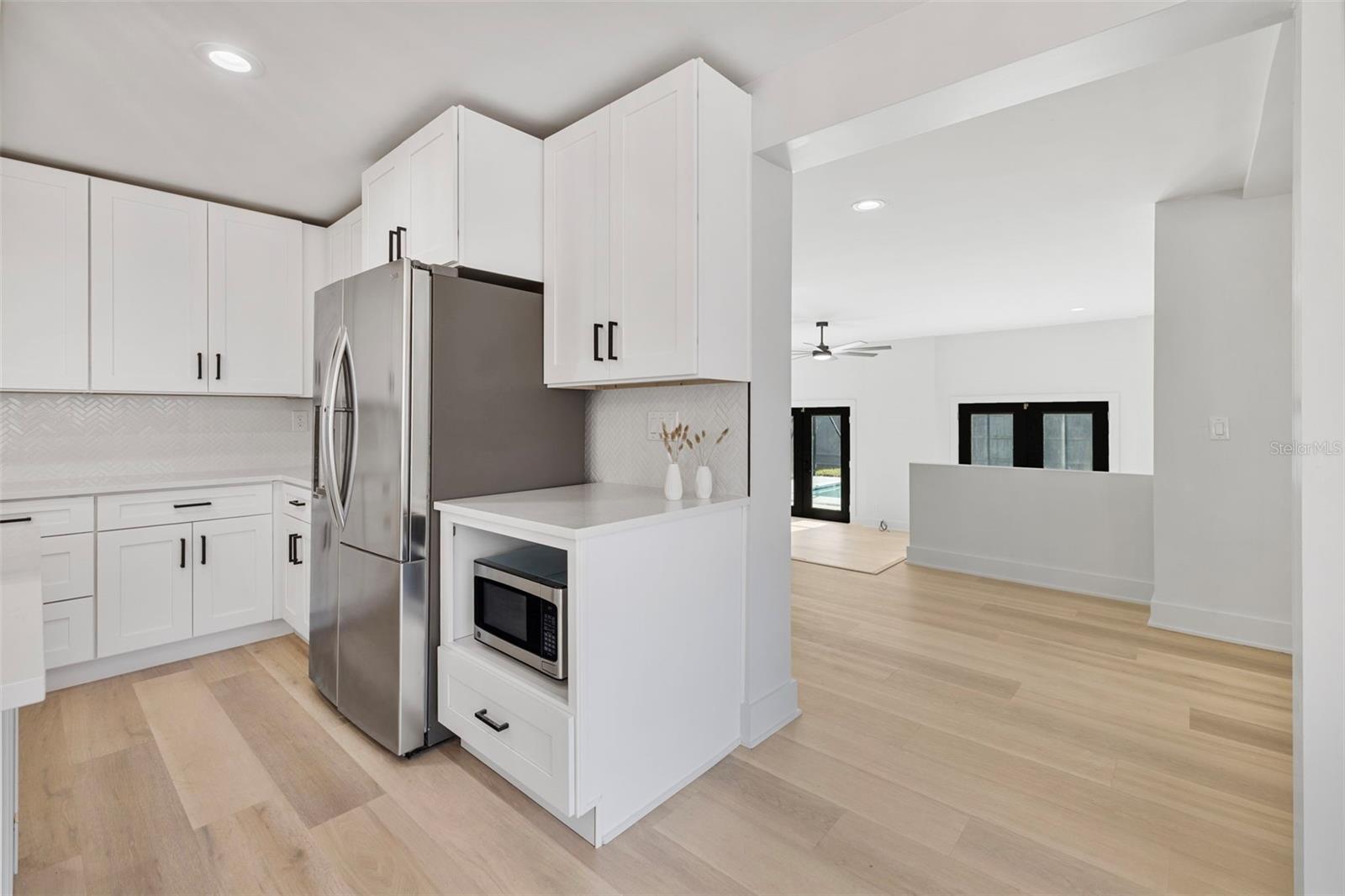 3406 W SWANN AVE, TAMPA, FL — photo 32