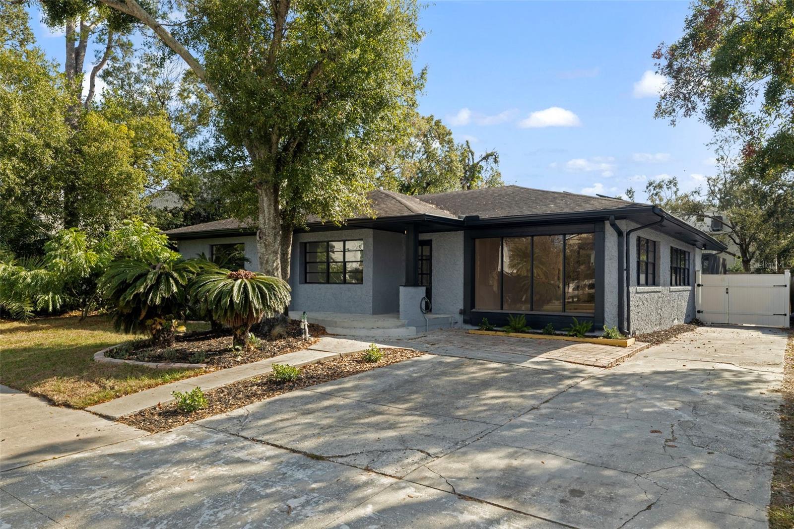 3406 W SWANN AVE, TAMPA, FL — photo 82